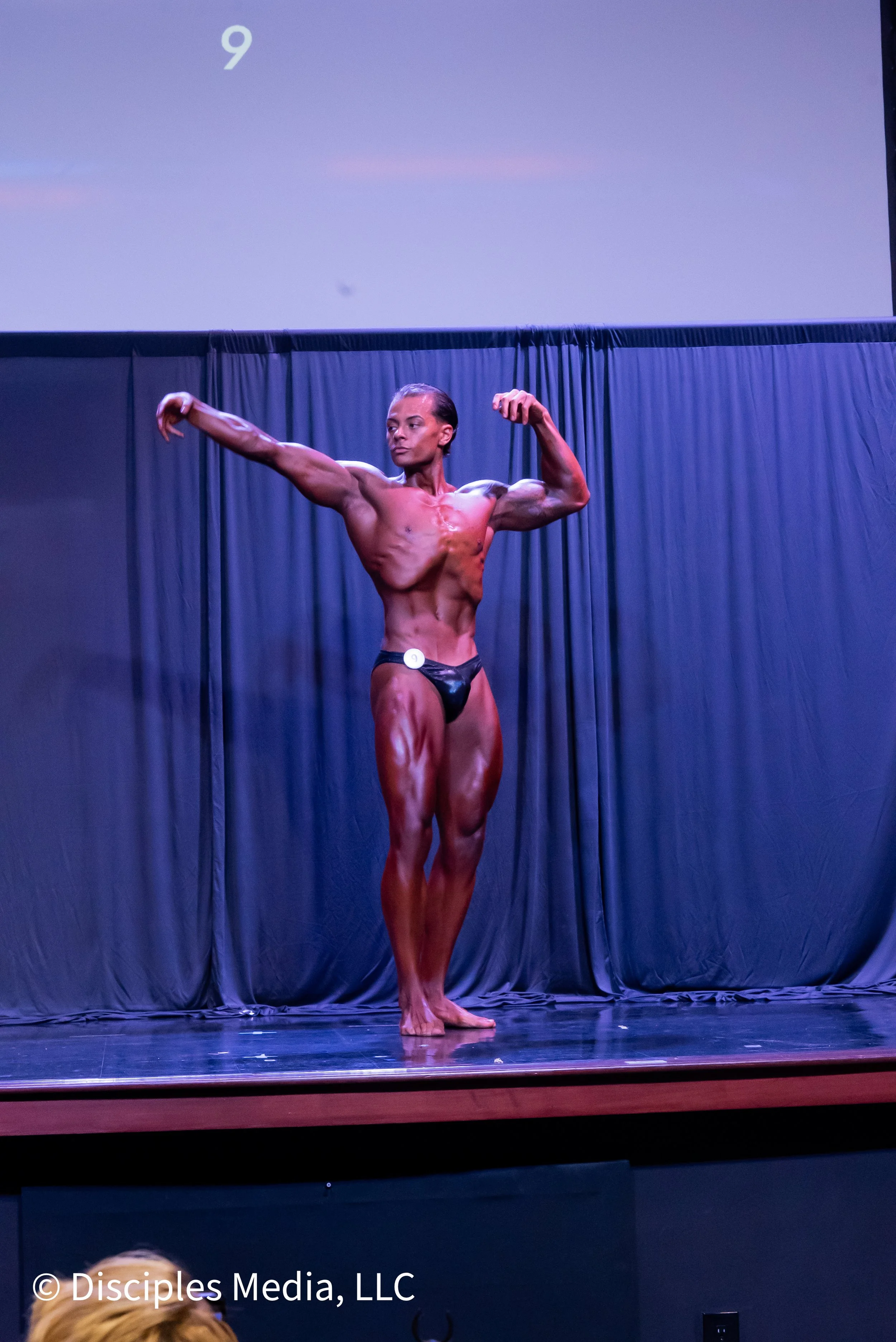 Legend #9 - DeShawn Whaler-132.jpg