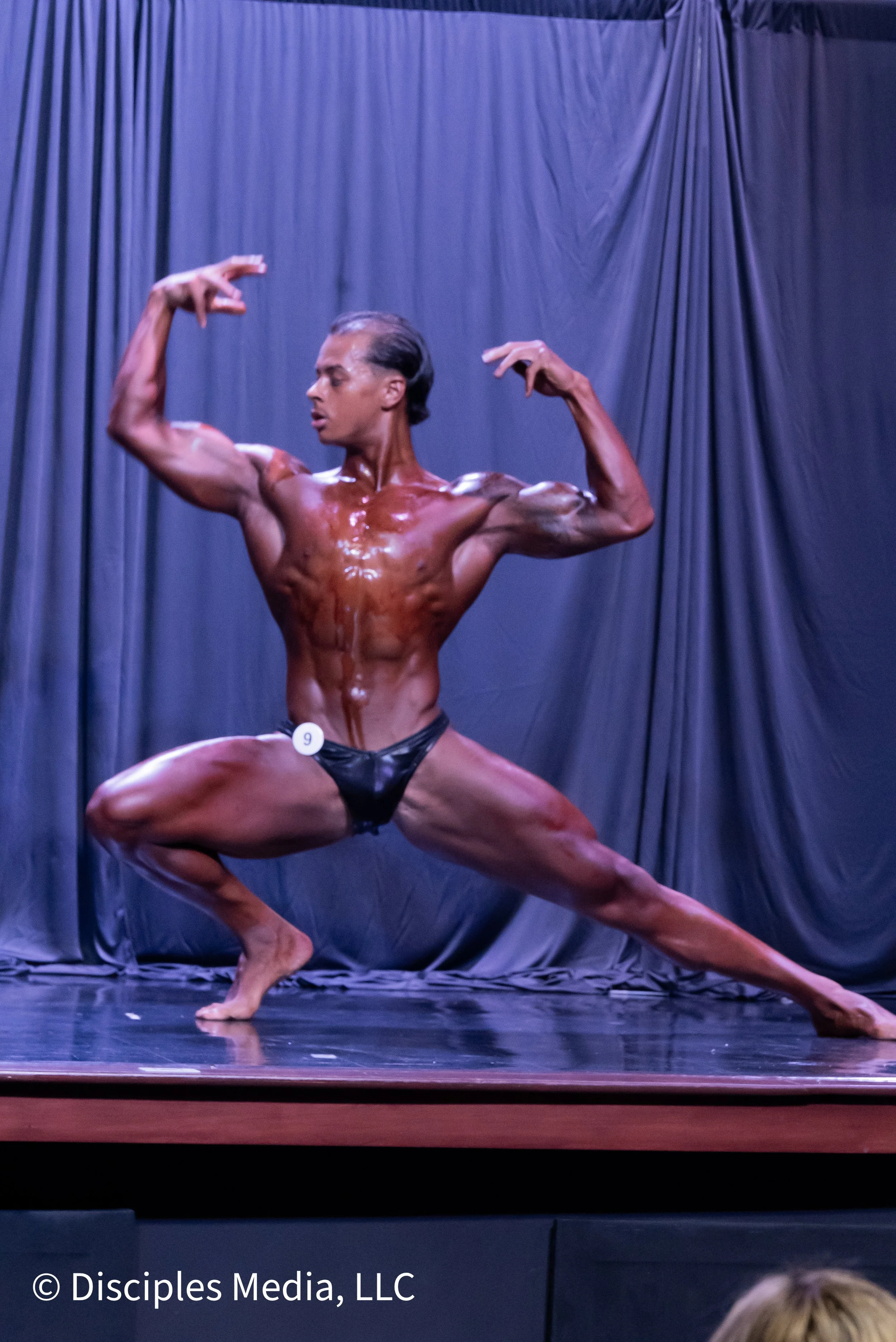 Legend #9 - DeShawn Whaler-049.jpg