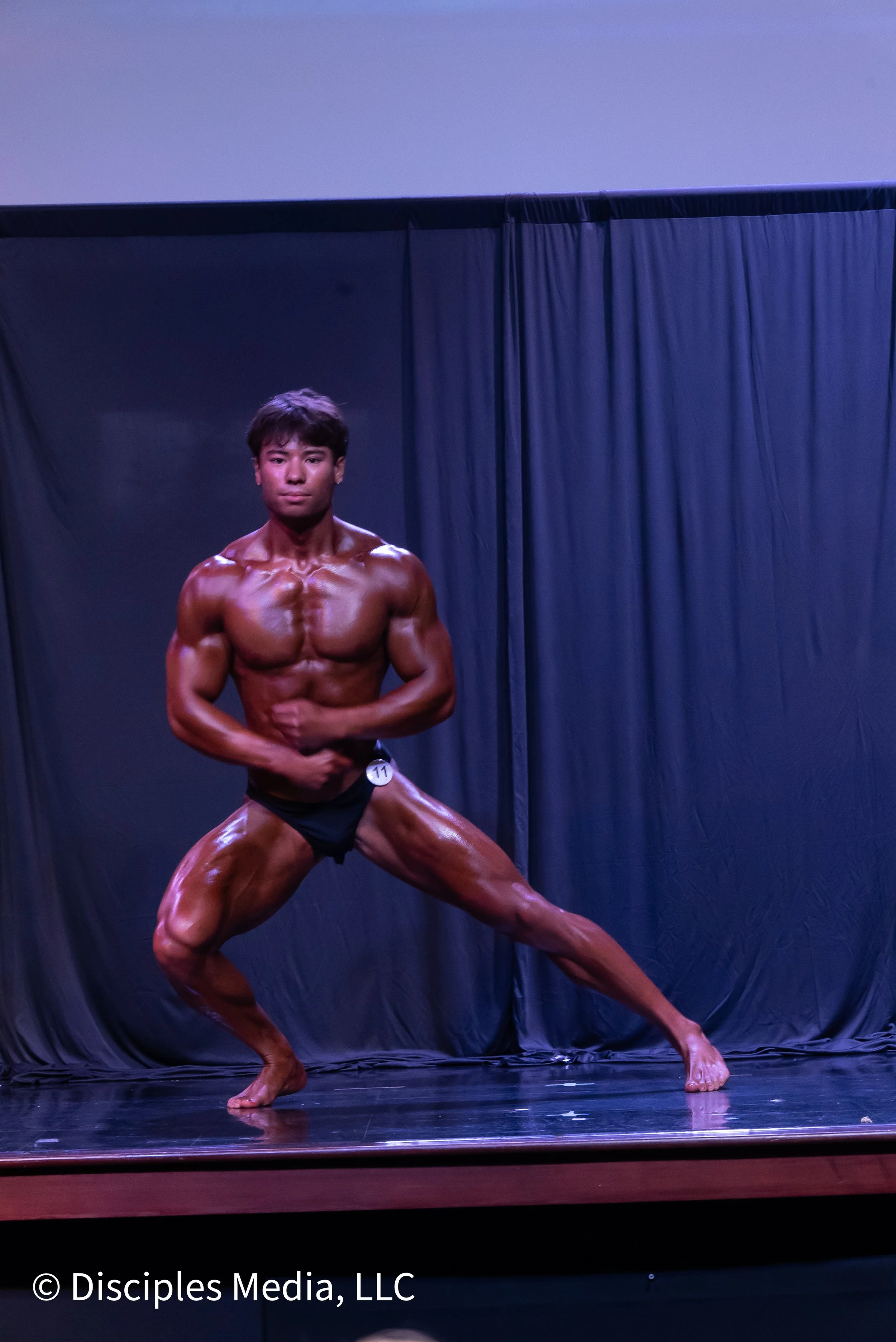 Legend #11 - Eli Siu-061.jpg