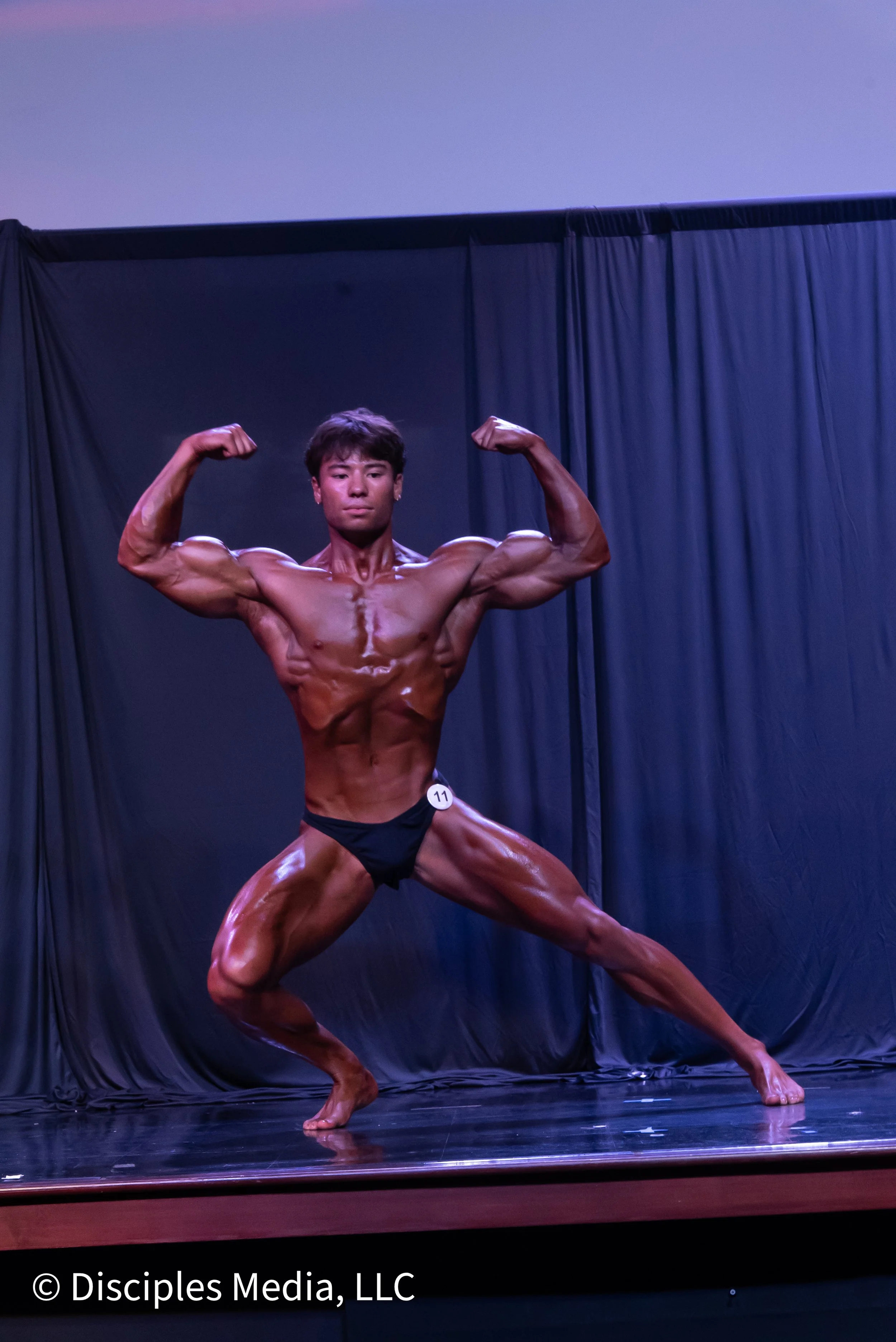 Legend #11 - Eli Siu-065.jpg