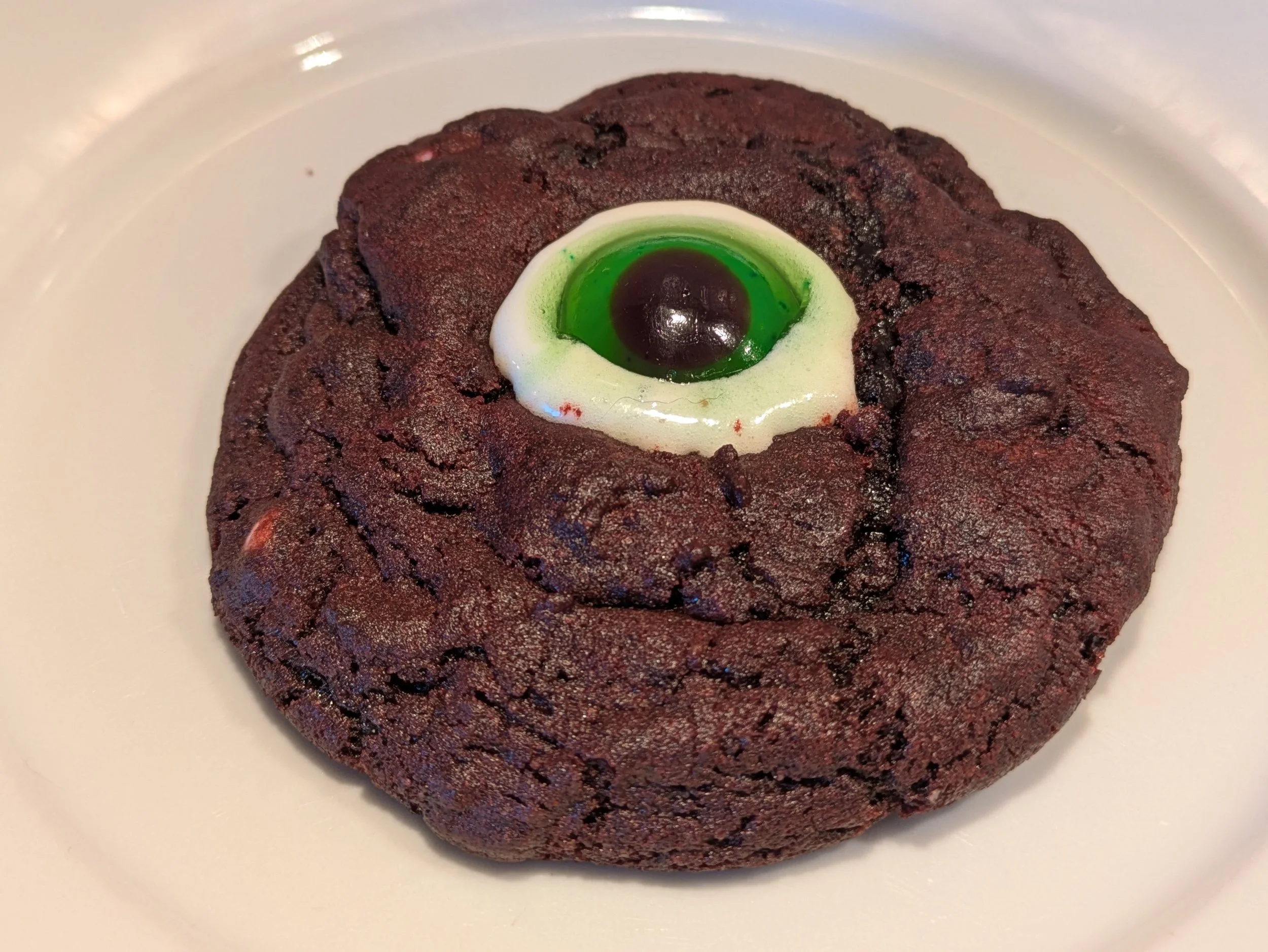 Creepy Red Velvet Eye