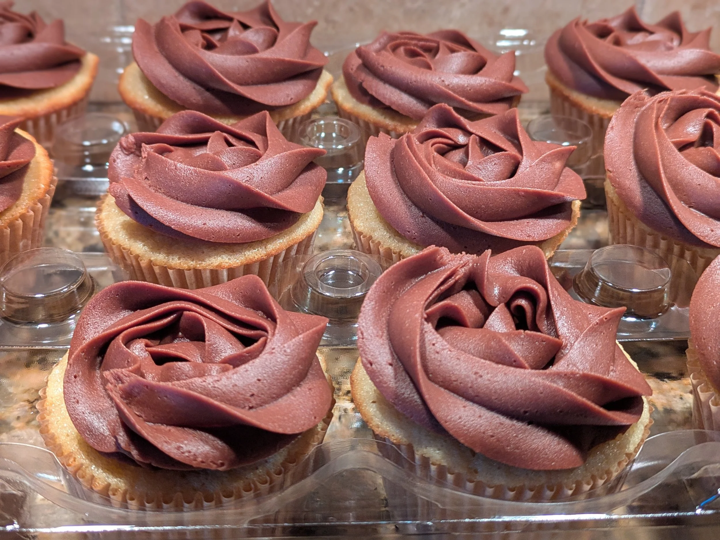 Cupcakes with Buttercream Frosting