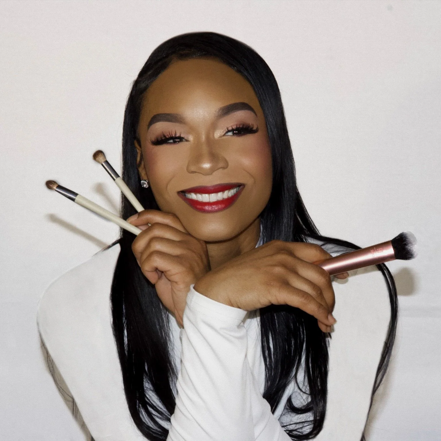 Facetune_26-05-2026-01-12-16.jpeg