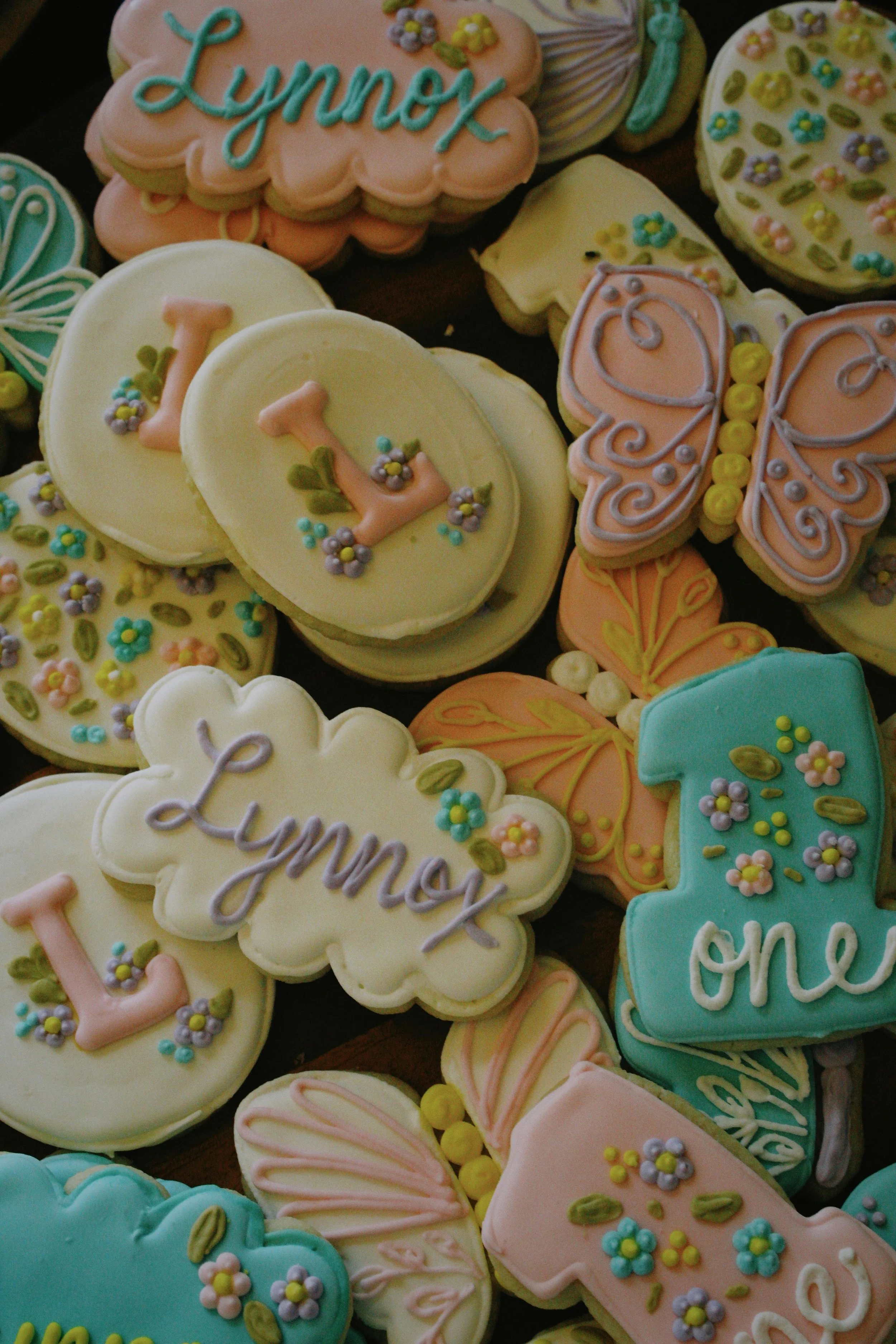 Custom Dozen Decorate Cookies