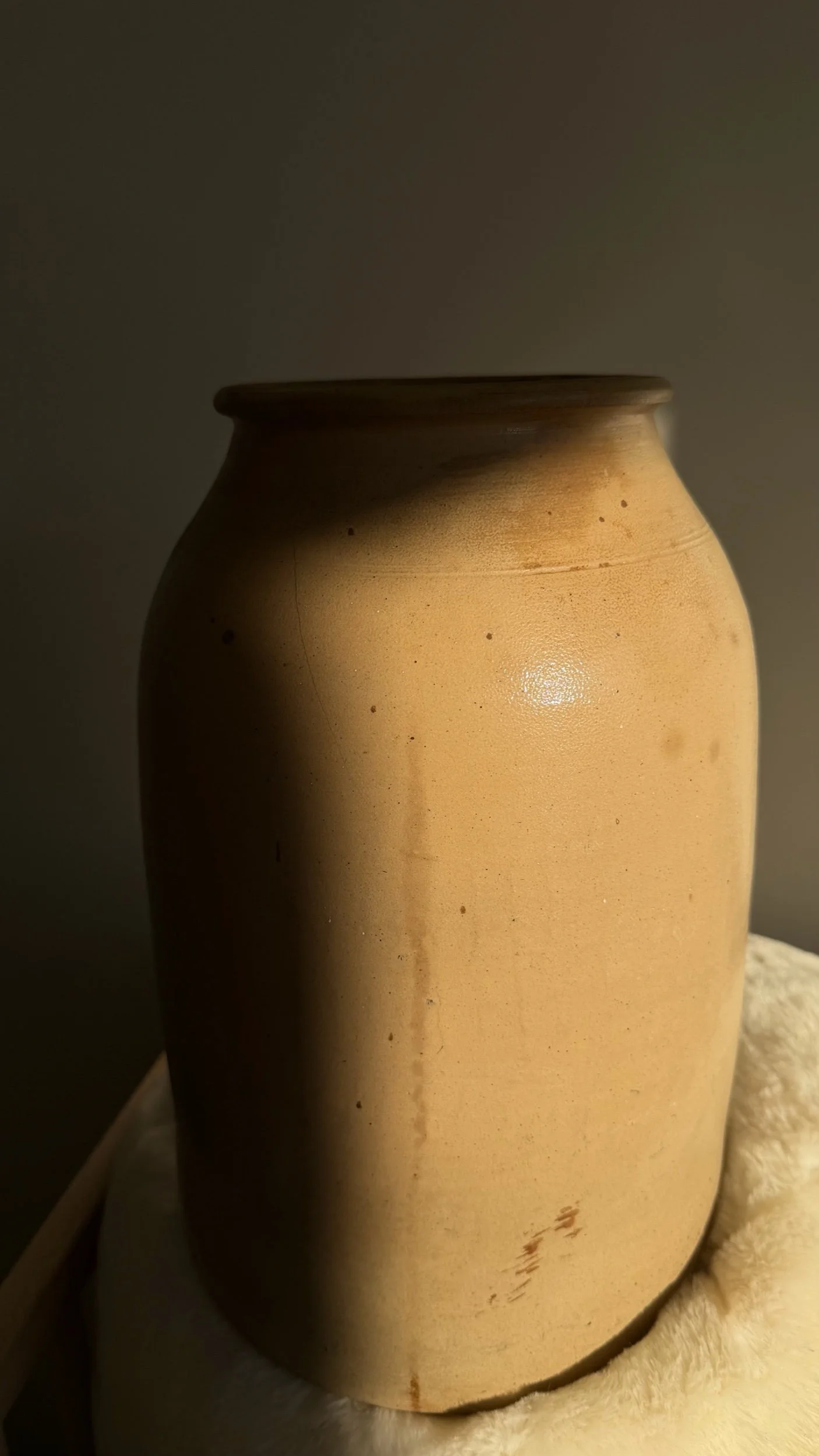 Vintage Primitive Stoneware Crock