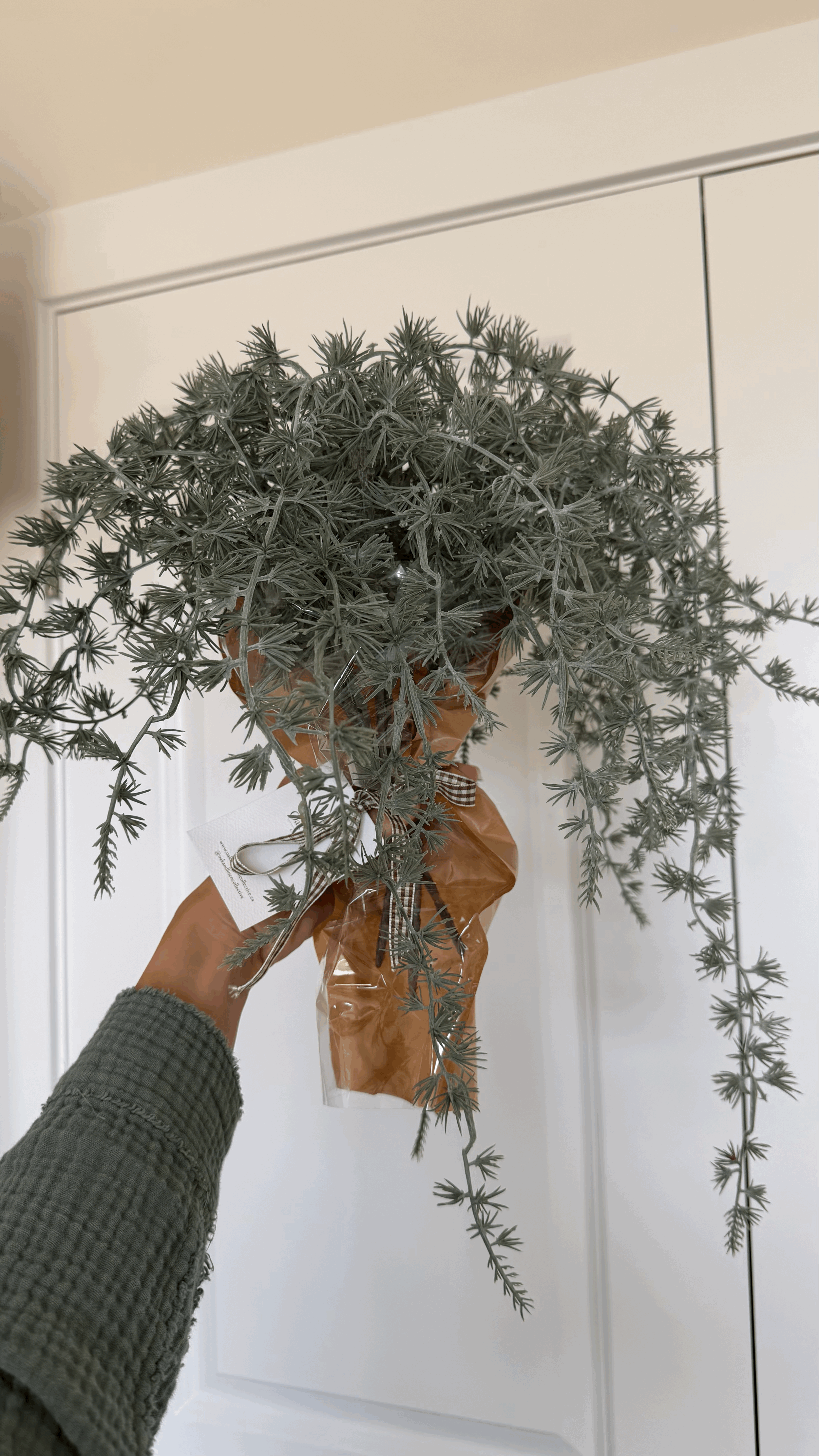 Faux Frosted Juniper Sprig Bundle