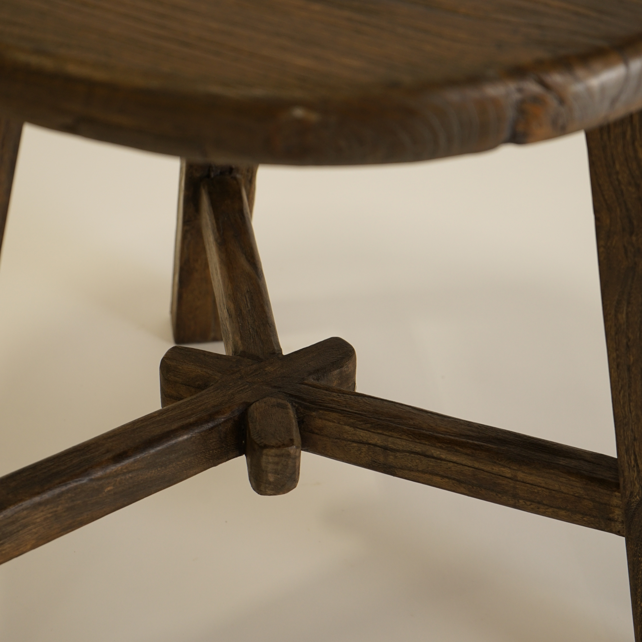 Dobbie Side Table - Aged Brown (3).png