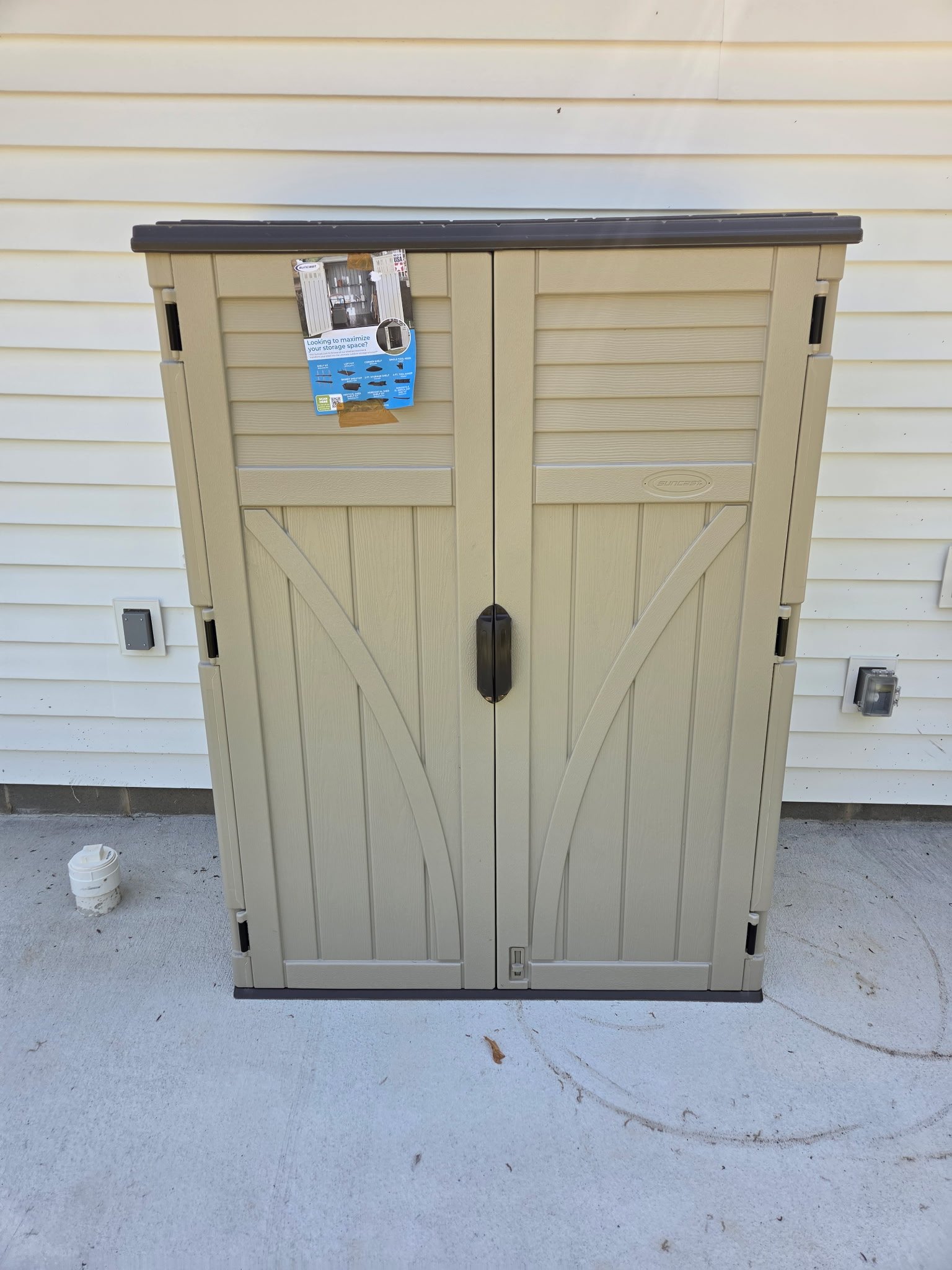 Storage Shed-Resin