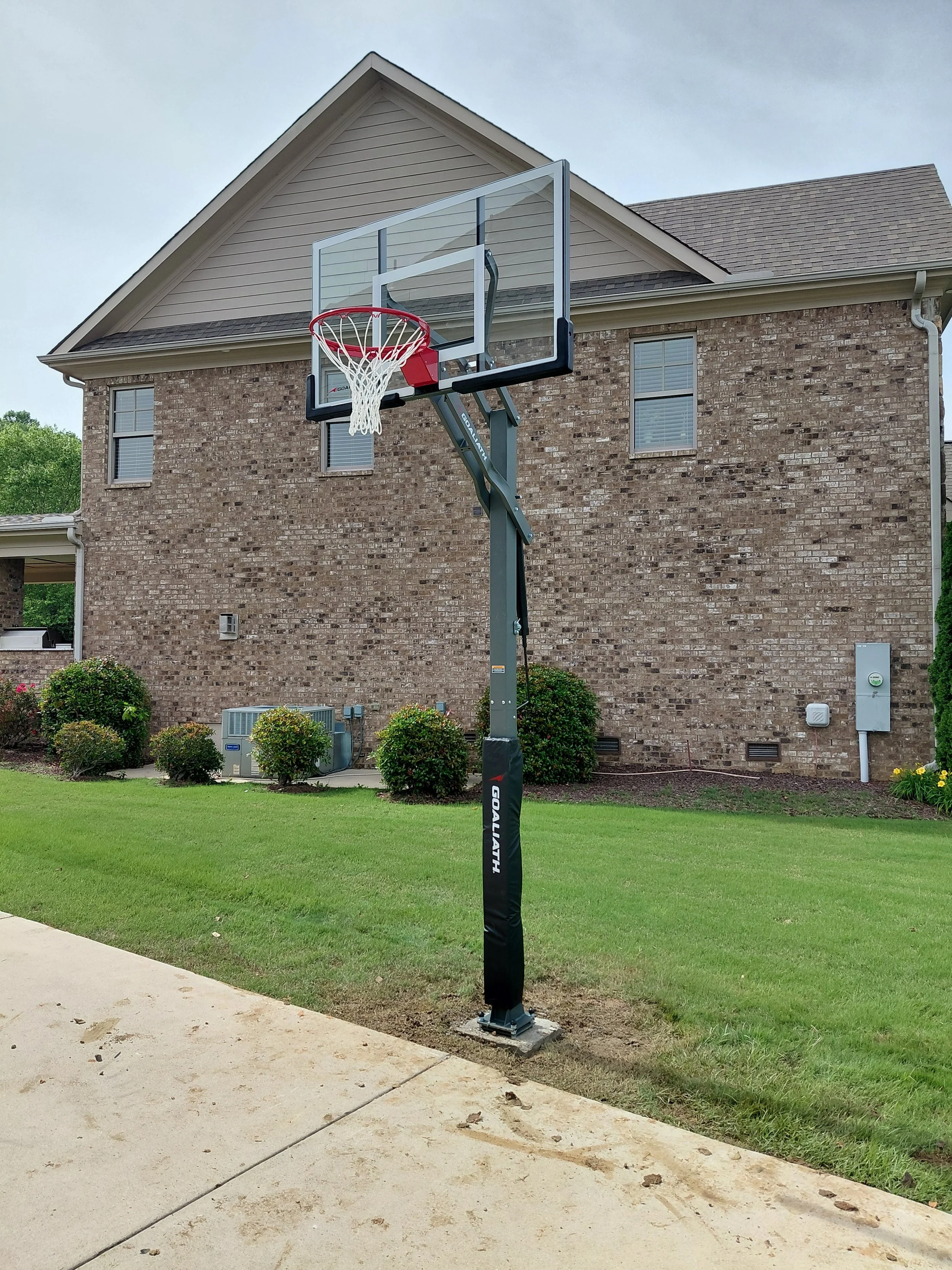 Goaliath Basketball Hoop