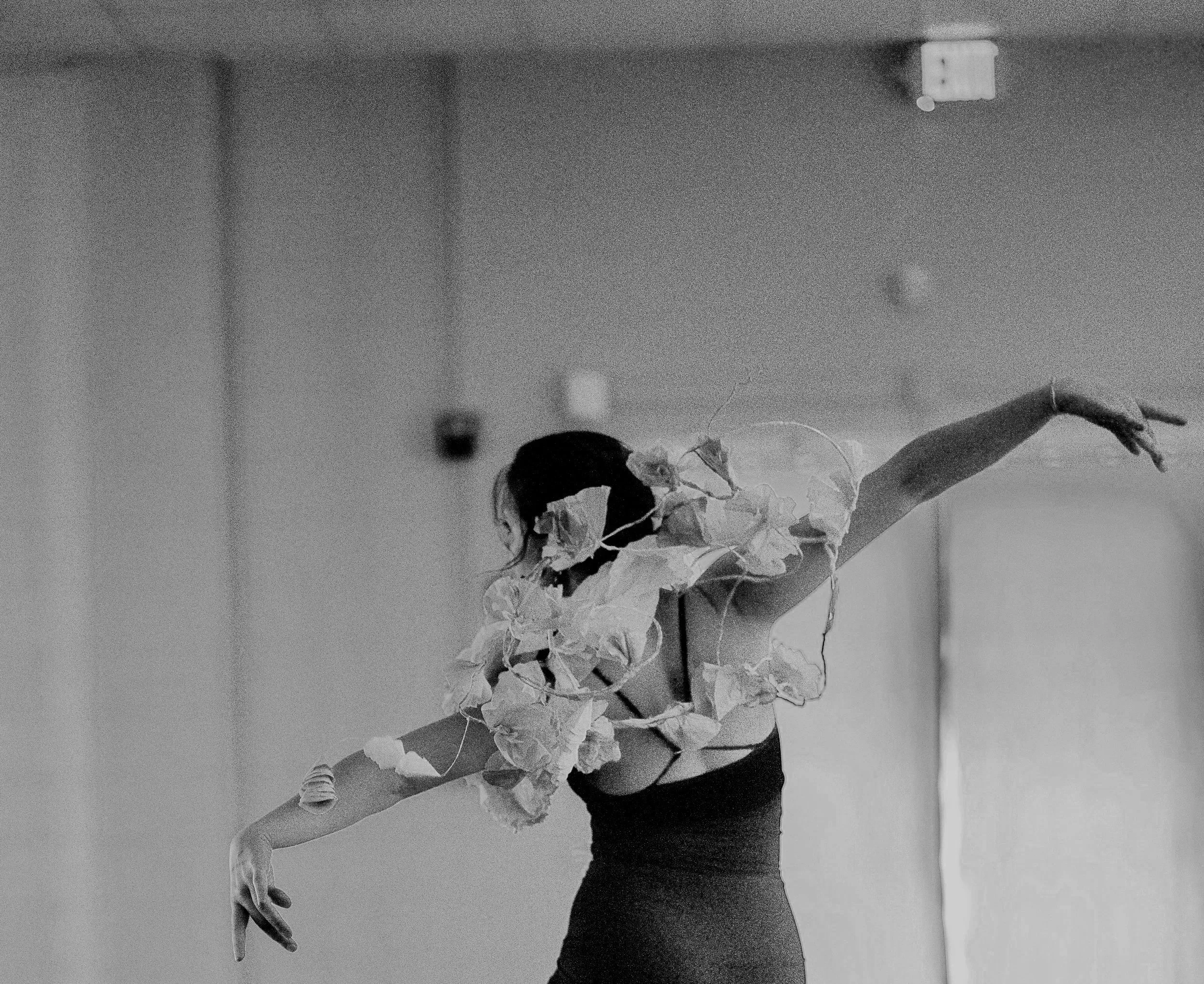 Photos for this Wearable Sculpture project are by Sydney Broadwell social: @sydneyb_studio