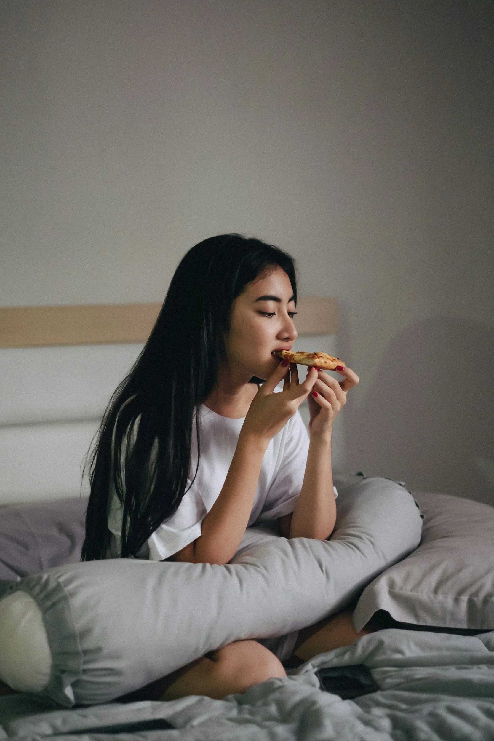 Emotional Eating Is What Happens When You Hold It All Together All Day