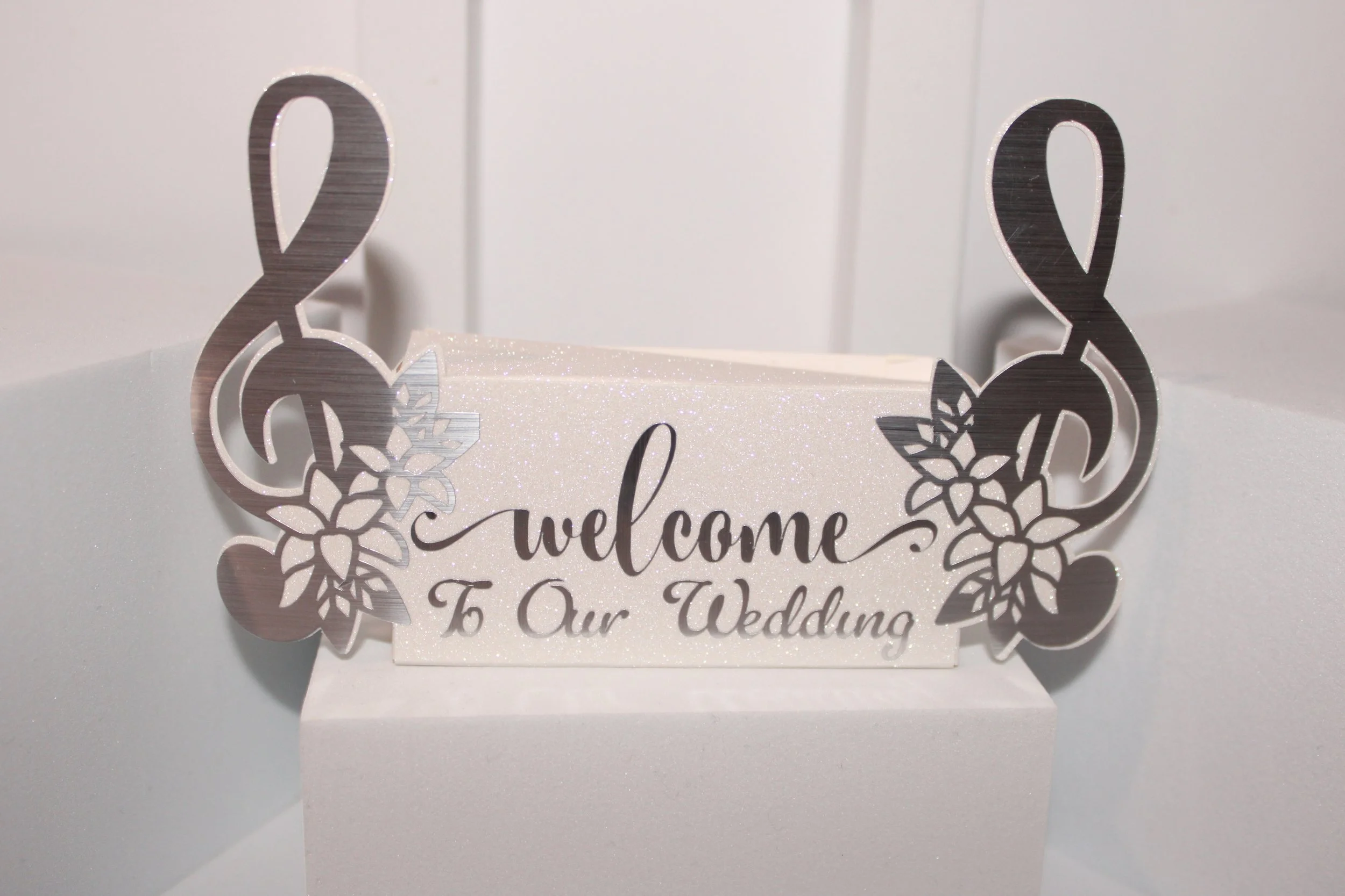 You can fill the box with sweet treats or mementos, leaving your guests with a melody of memories.