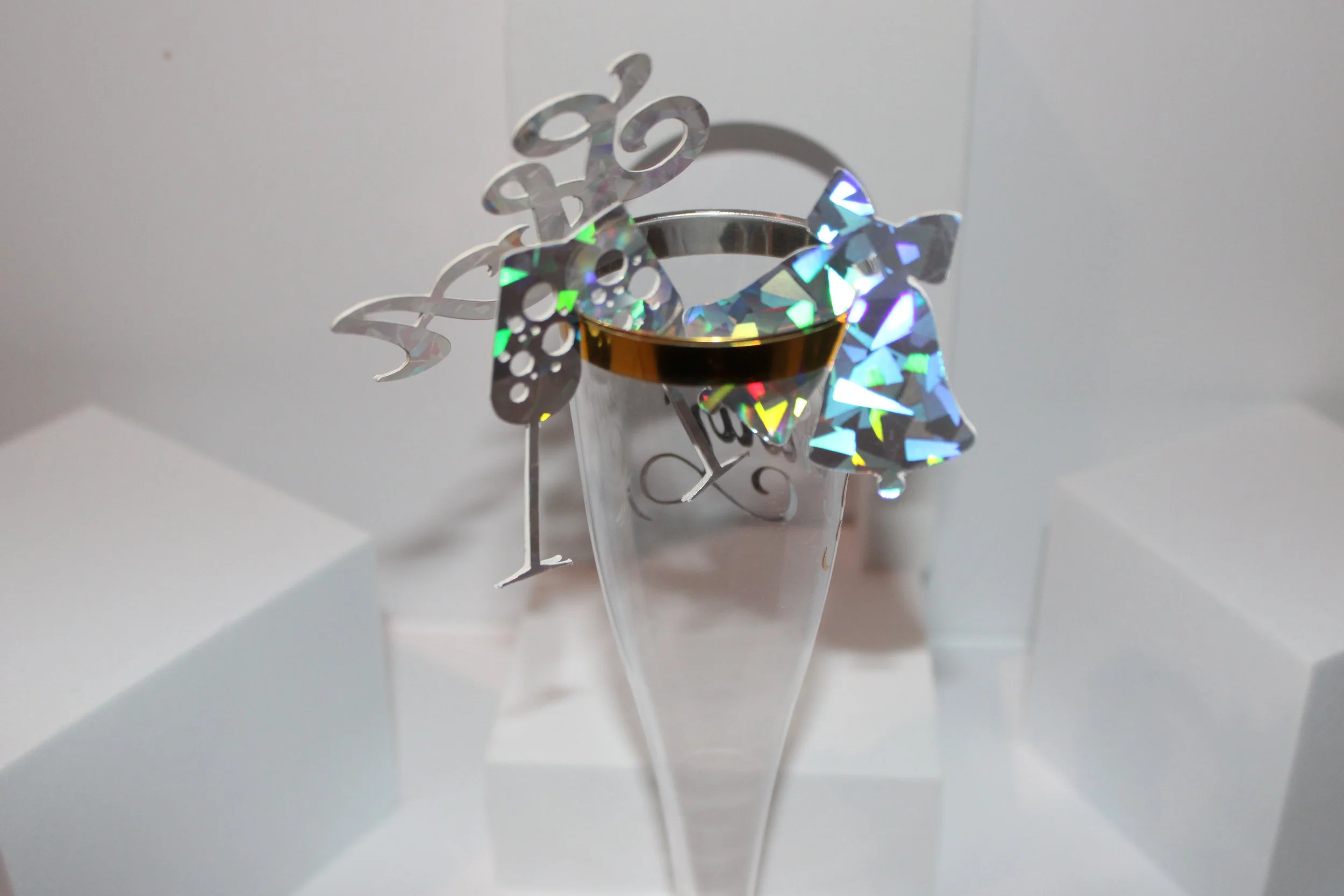 Ideal for serving champagne, they combine functionality with style.