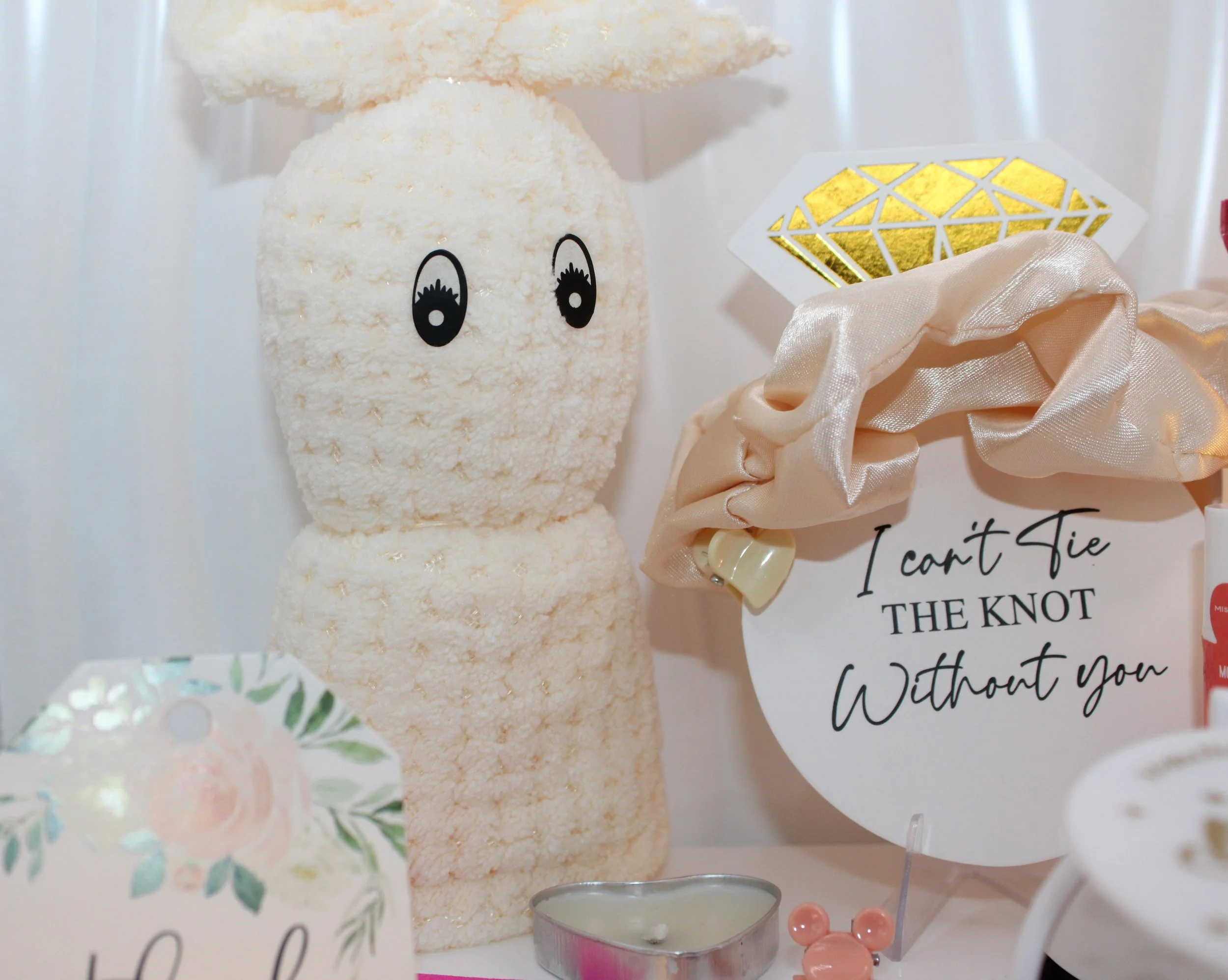 Imagine their smiles when they unwrap a beautiful compact mirror, sleek makeup brushes, a little rescue nail file or a cute hair scrunchie. plus there is moisturiser, lip balm, resin heart stone & a beautiful pearl key chain.