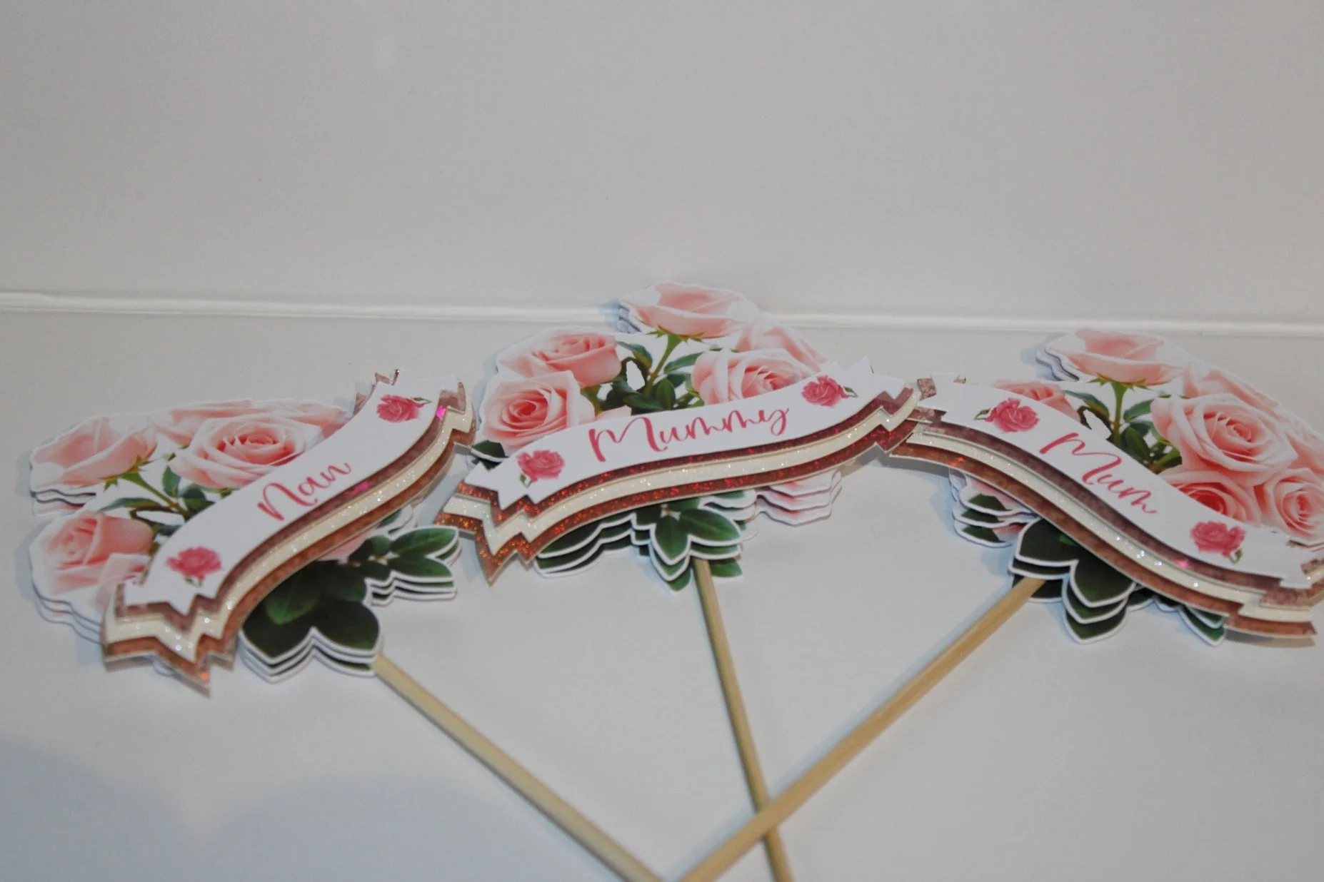Mothers Day Prop Sticks For Bouquets or vases! Perfect for bouquets or vases
Add a sparkling finishing touch to Mother’s Day blooms with my Mothers Day prop sticks. #00268
