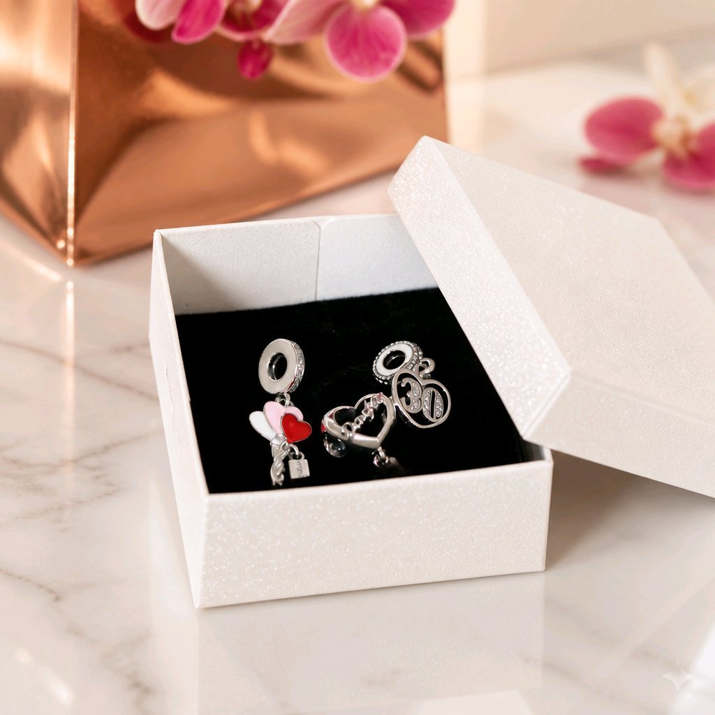 White Glitter Jewellery Box. (Jewellery Not Included) #00431