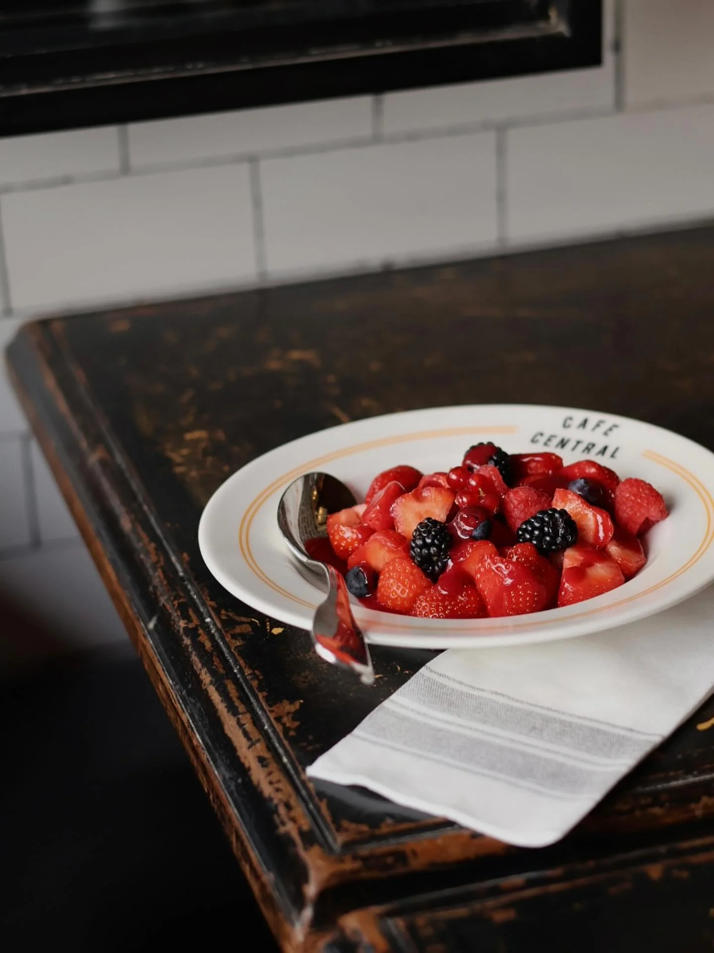 Shooting for @lecentral_paris 🍓