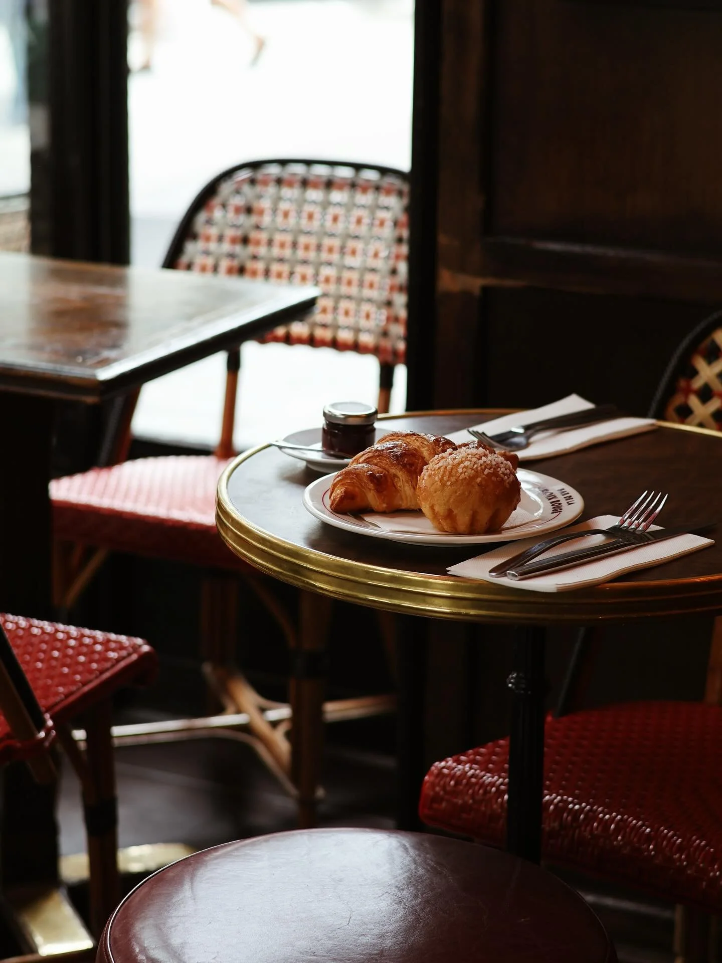 @bardelacroixrouge 🥐