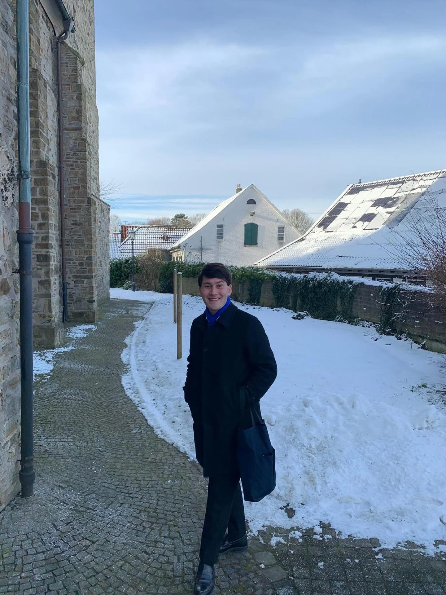 Snow was nice, but my concert in Tivoli Vredenburg Utrecht was cancelled ❄️😅😌. Coming Wednesday, 21st of January new chance, at 10.30 in the morning. With music by Gesualdo, Byrd, Scarlatti, Bach, H&auml;ndel and more. Welcome 🤗