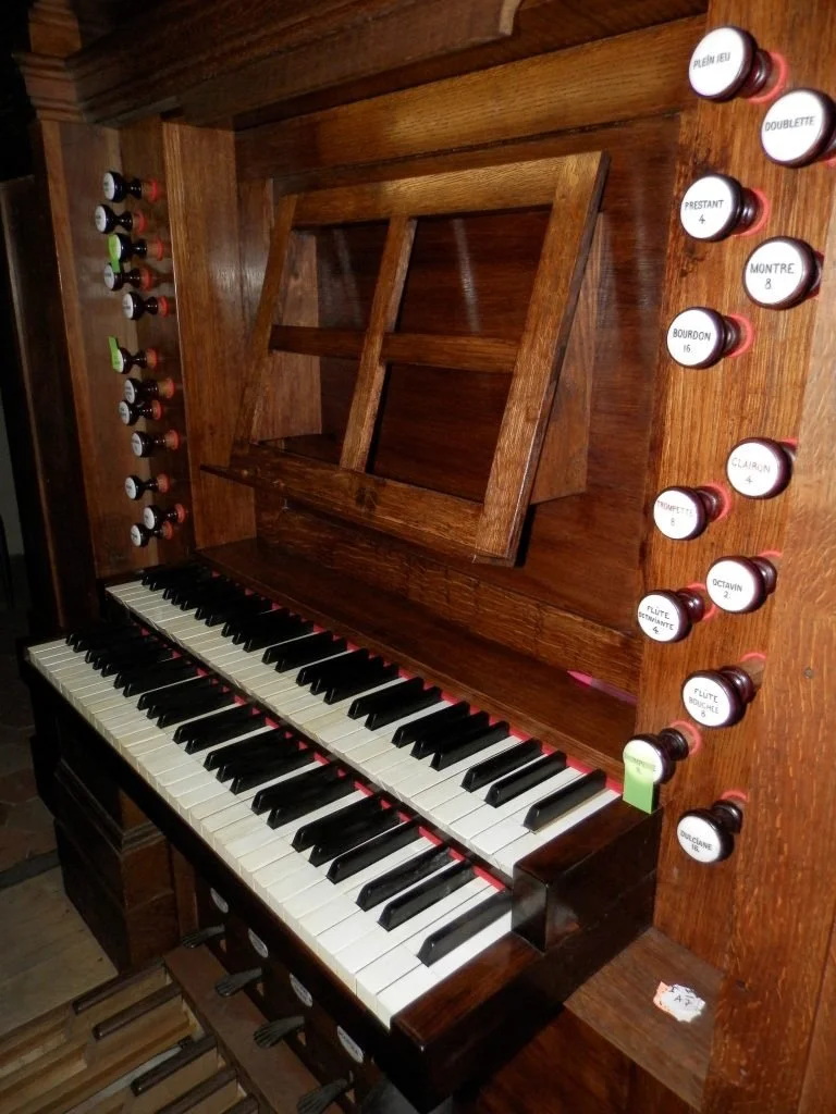 VILLE D’AVRAY (FR), Église Saint-Nicolas-et-Saint-Marc