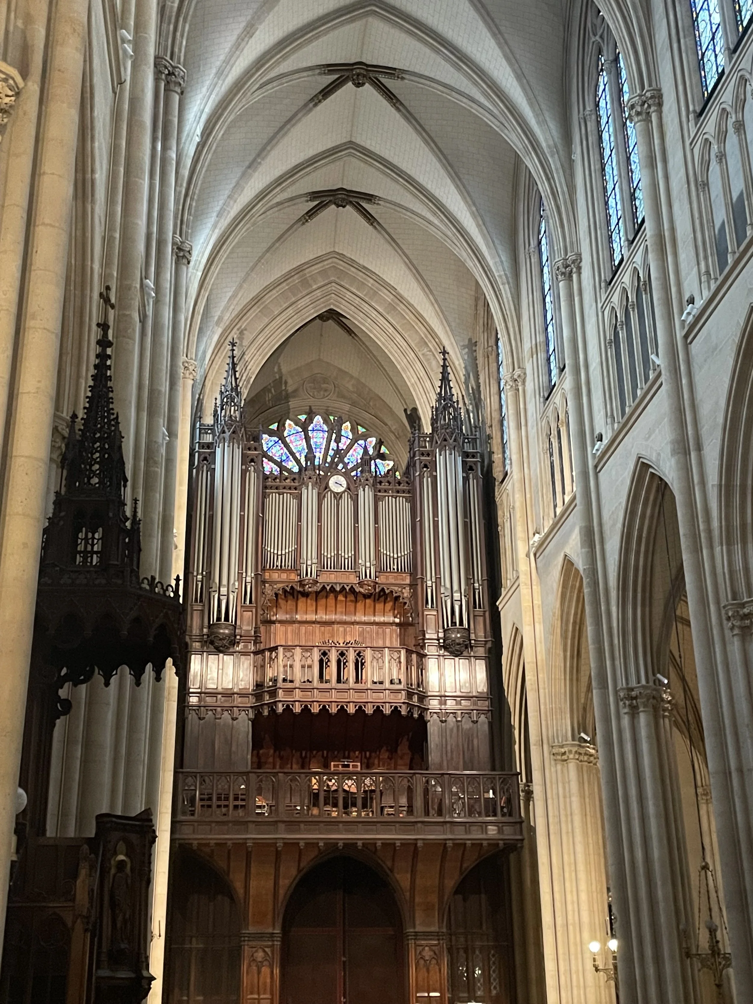 PARIS (FR), Basilique Sainte-Clotilde