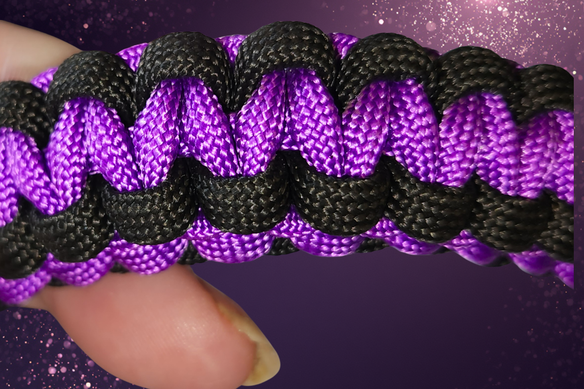 purple+black+cobra+weave+lead.1png.png