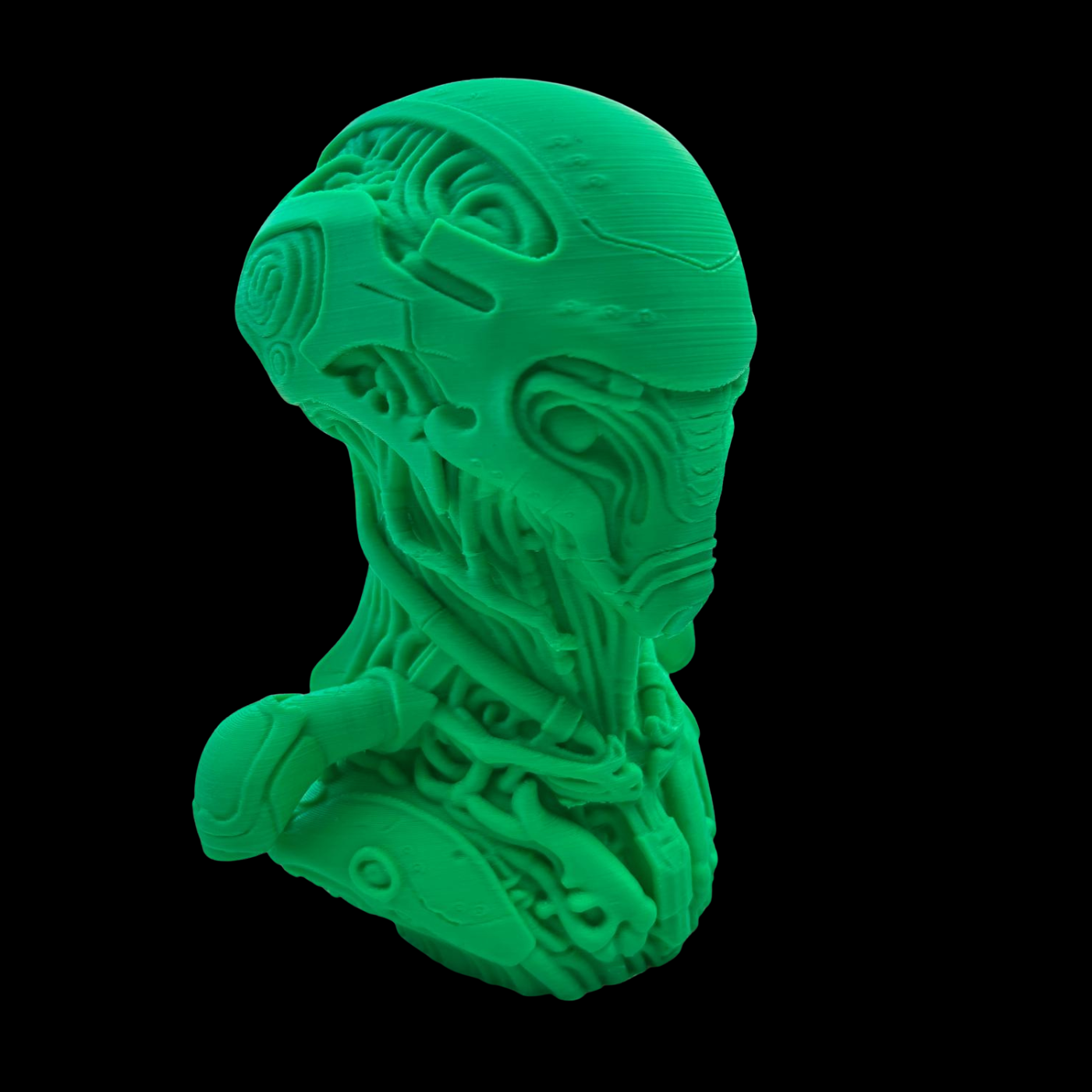 green alien 3 .png