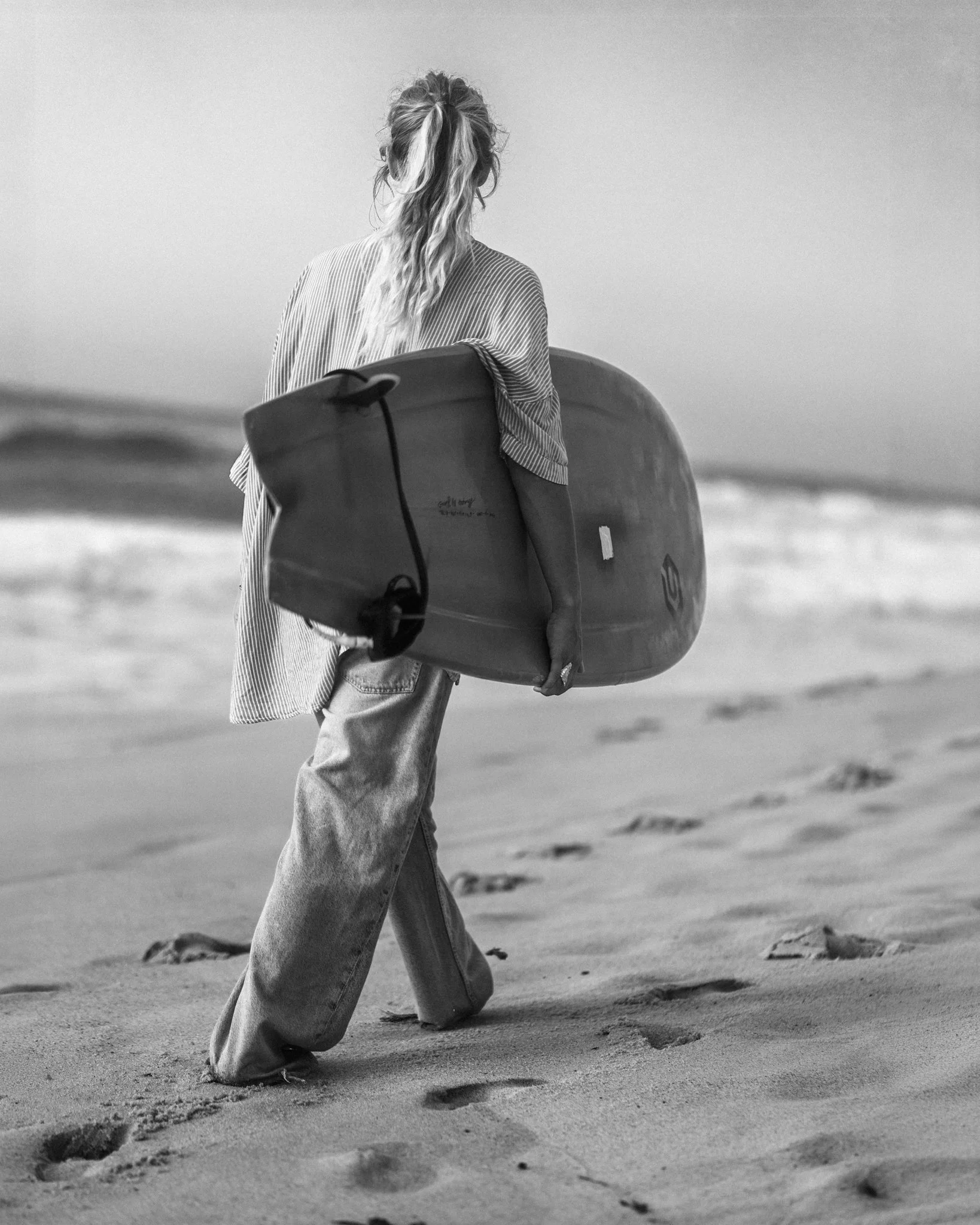 AFB26 Alice Surf-94-2.jpg
