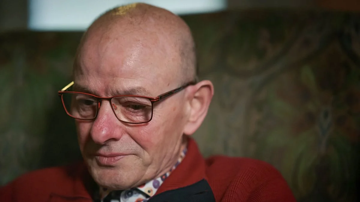 TV Review: Being Gordon Ramsay;Manhunt: The Child Snatcher