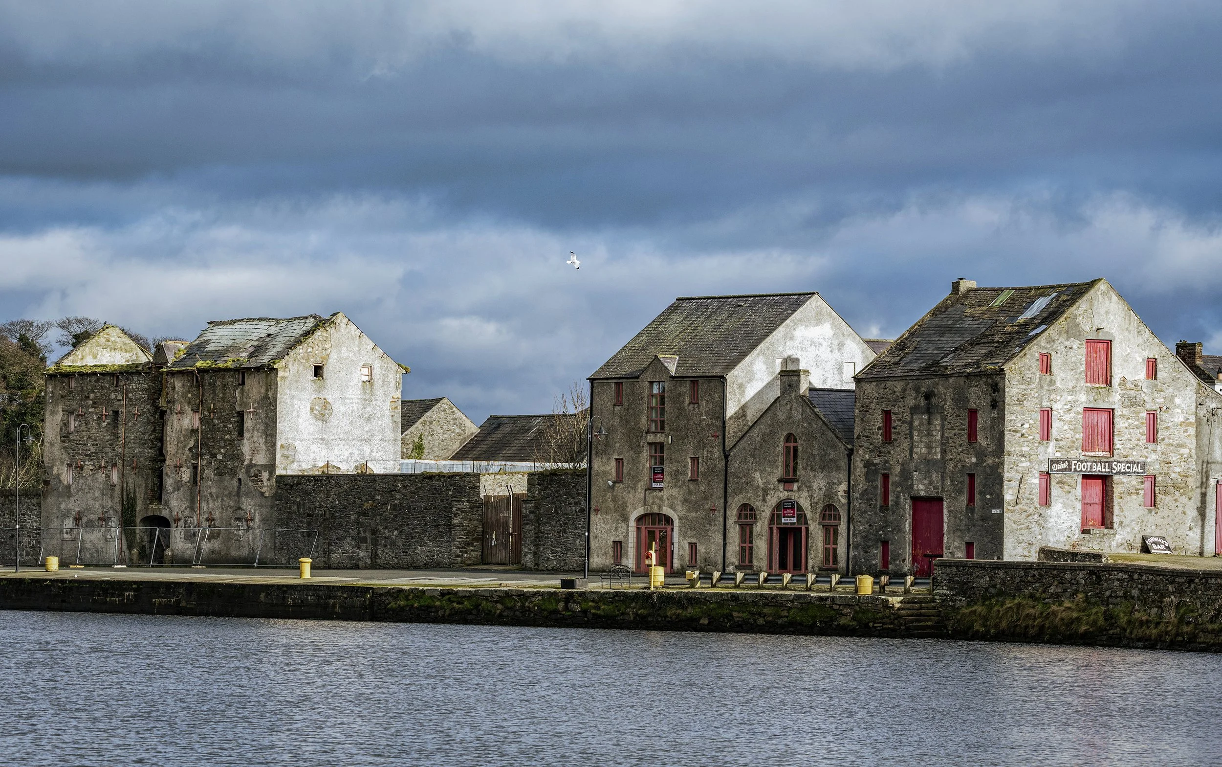 The History Of McDaids Bottling Stores, Ramelton
