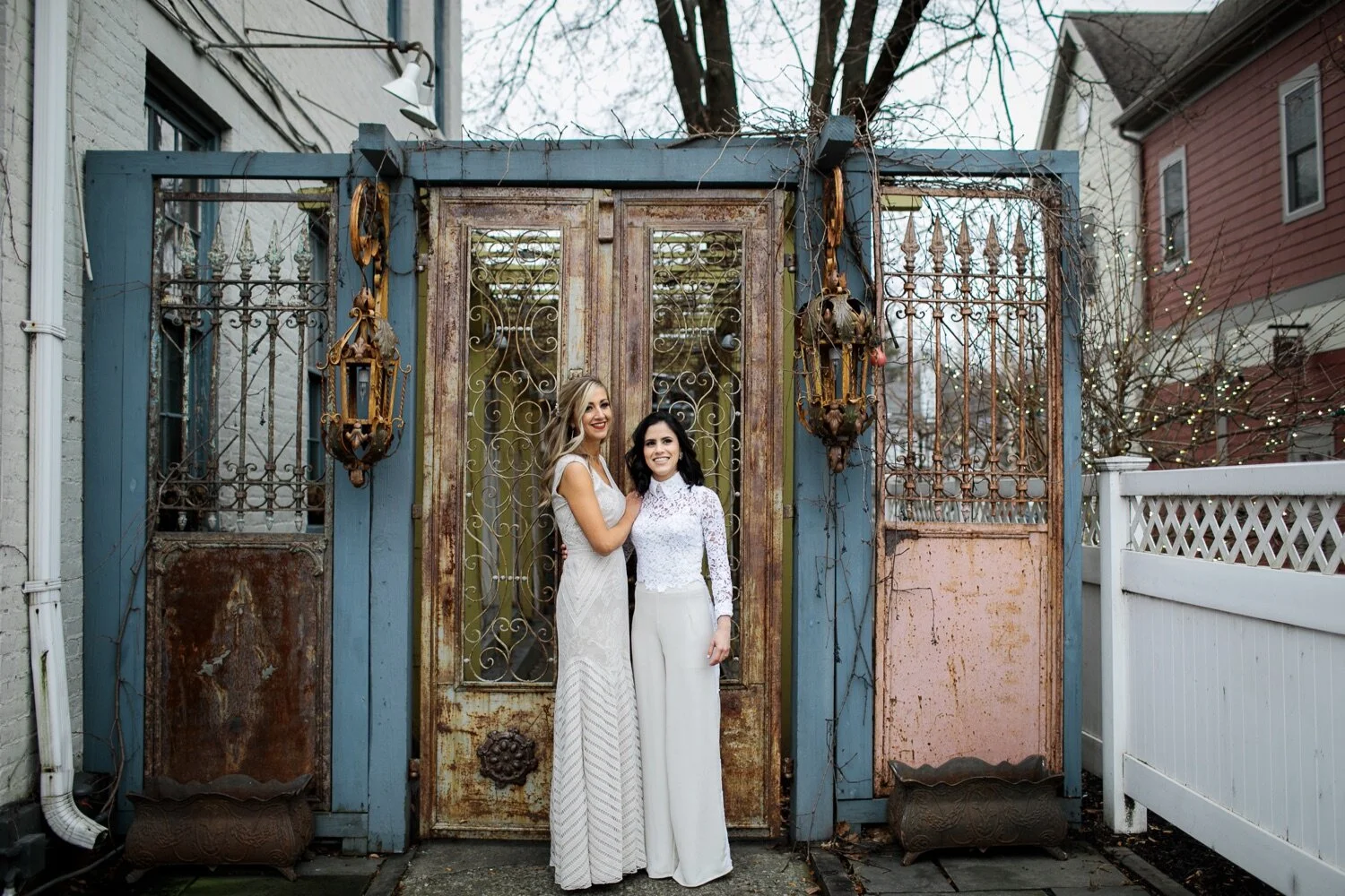 09_Elopement wedding photos of brides in Rhinebeck NY.jpg