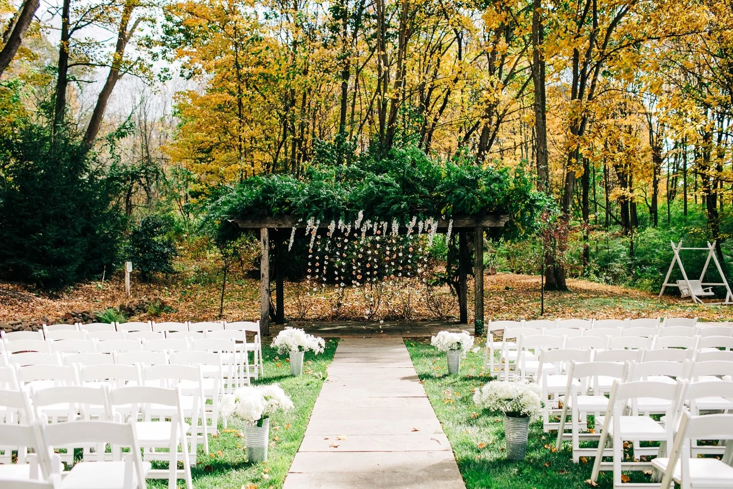 Avon Old Farms Hotel Wedding 13.jpg