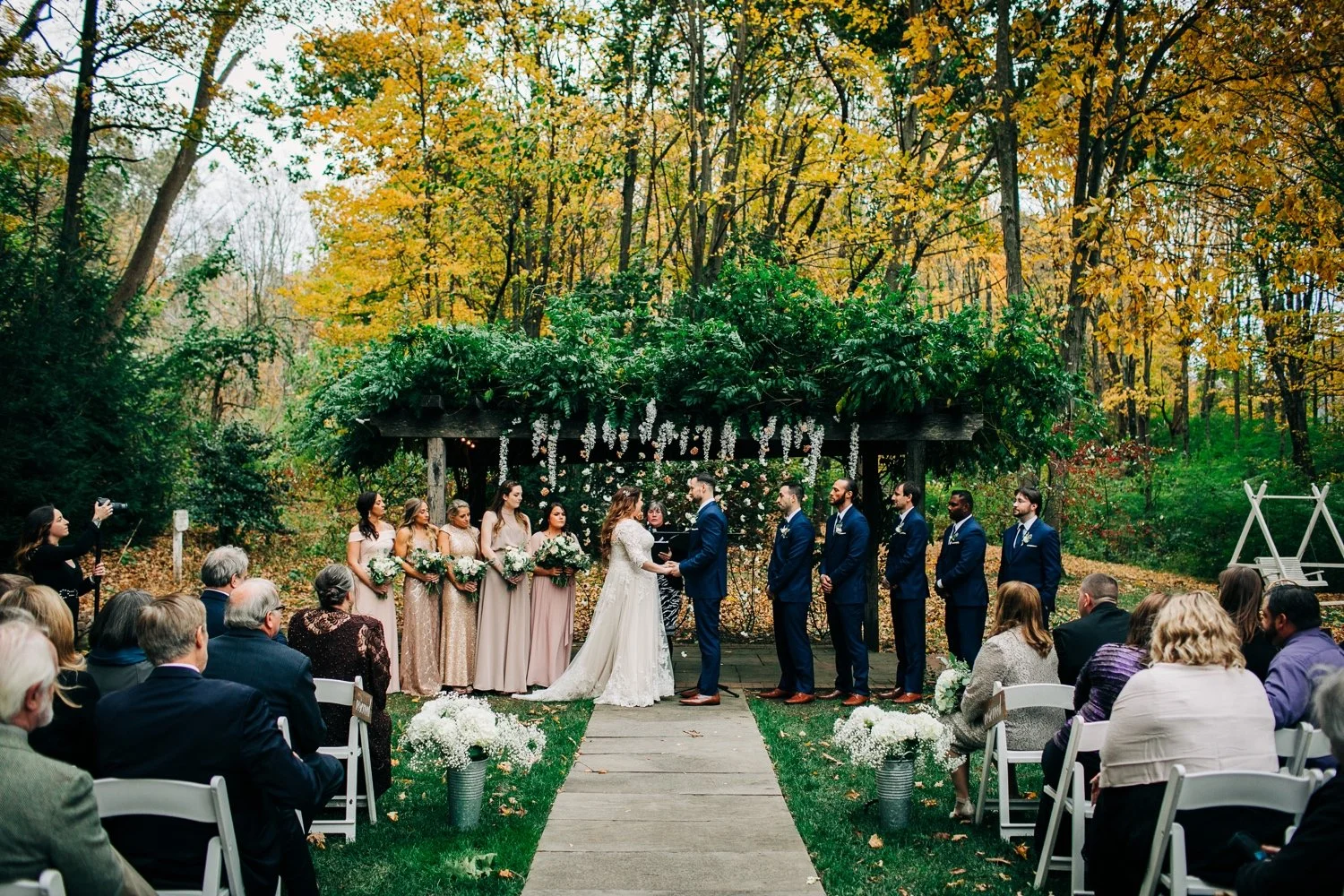 Avon Old Farms Hotel Wedding 17.jpg