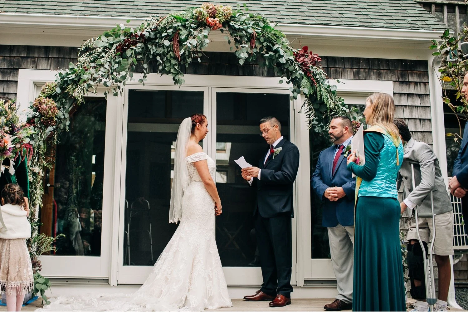 Cape Cod Backyard Wedding 15.jpg