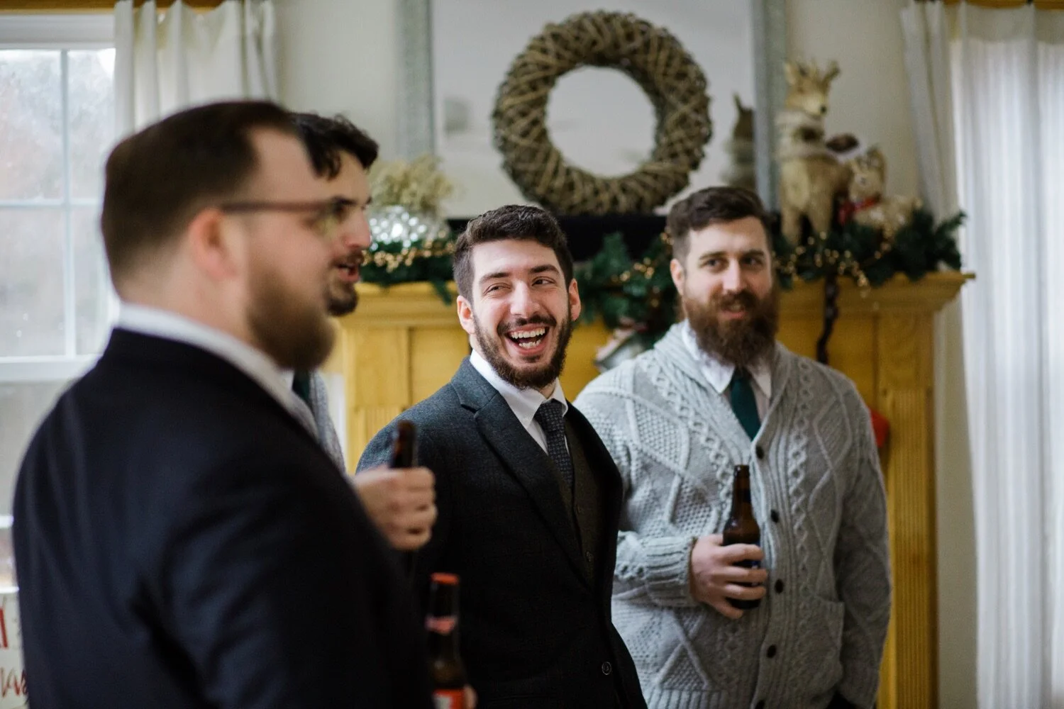 07_Groom and groomsmen at Christmas wedding.jpg