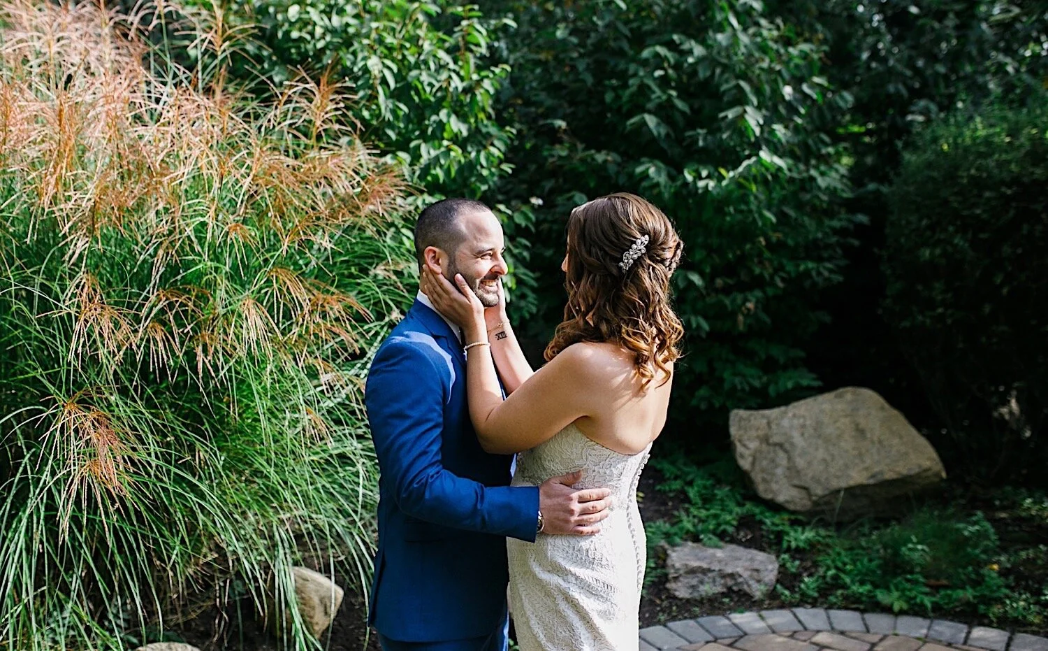 10_firstlook_coldspringnewyork_coldspringwedding_hudsonvalleyphotographer.jpg
