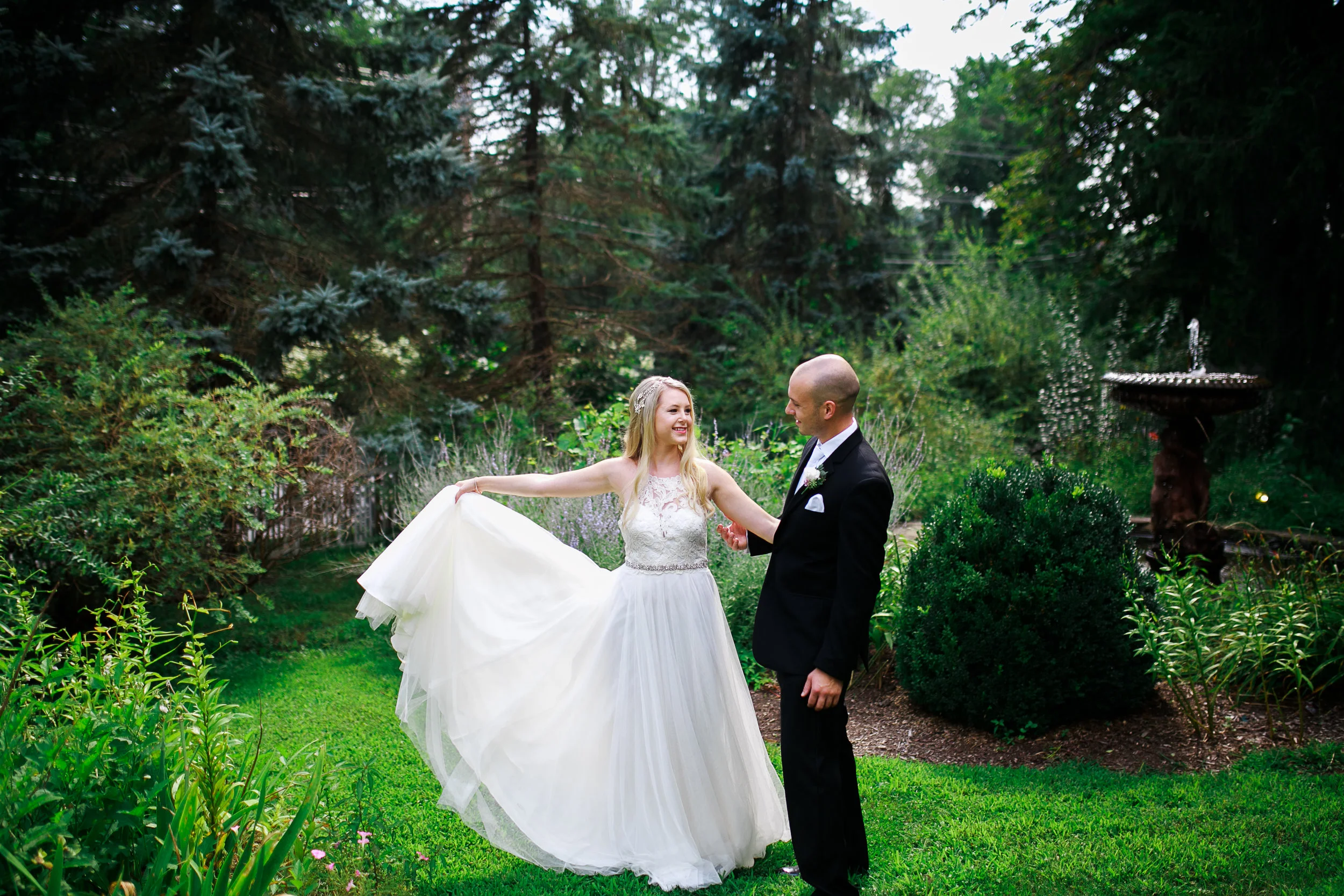 Sabrina + Mike // A Green Garden Inspired Wedding at FEAST at Round Hill in Washingtonville, NY