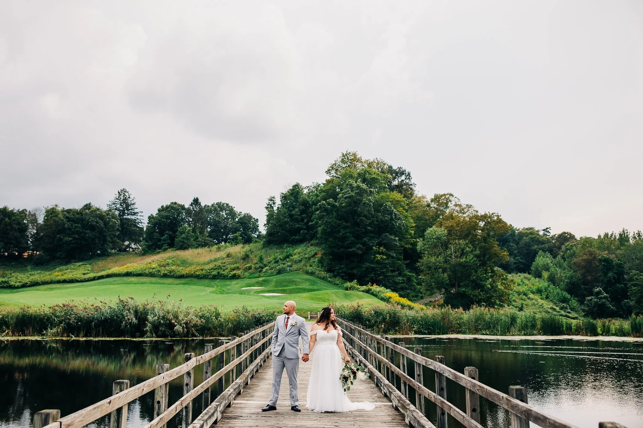 Hollow Brook Golf Club wedding portraits