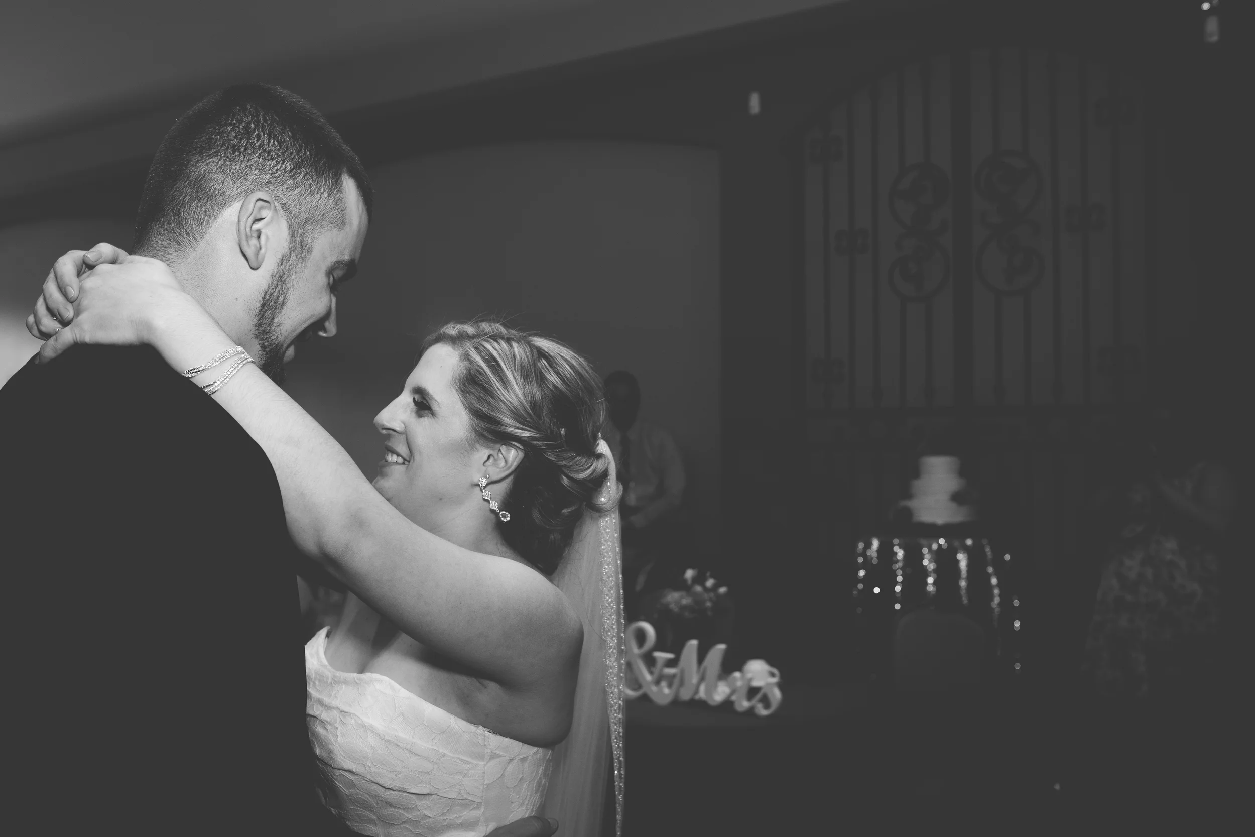 Mr + Mrs Lizewski-280.jpg