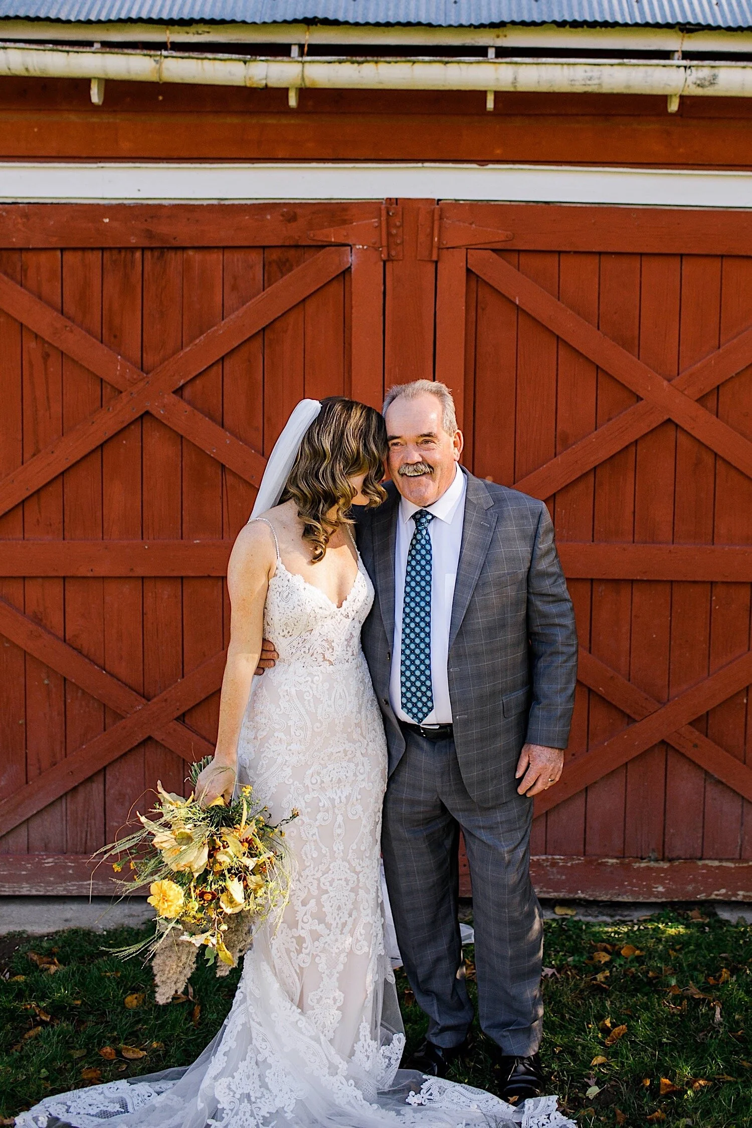 10_Kelly Rubin Wedding 2019 Sweet Alice Photography-691_crestedhenfarmswedding_brideanddad.jpg