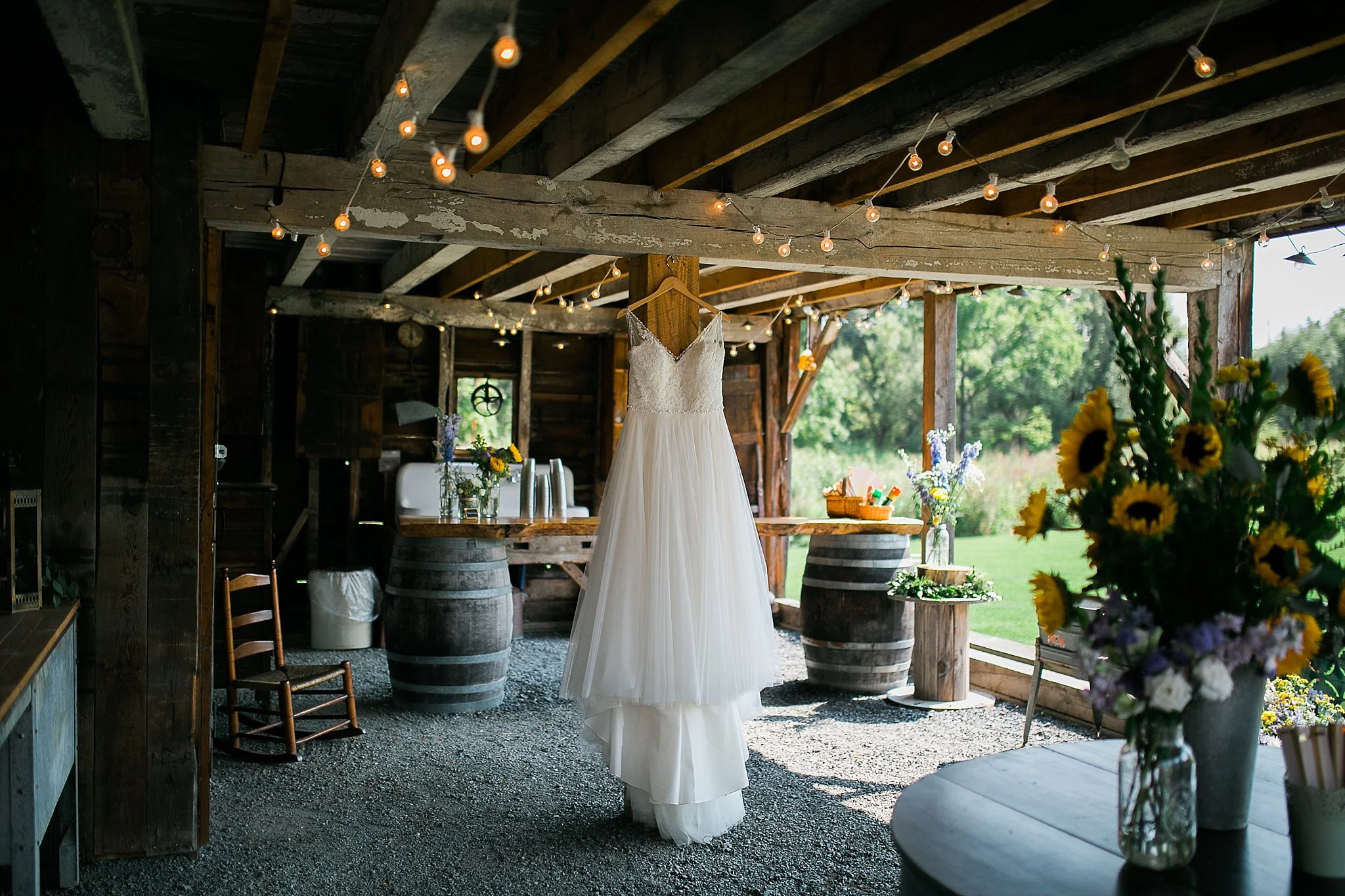HudsonValleyPhotographerOwlsHootBarnWedding1.jpg