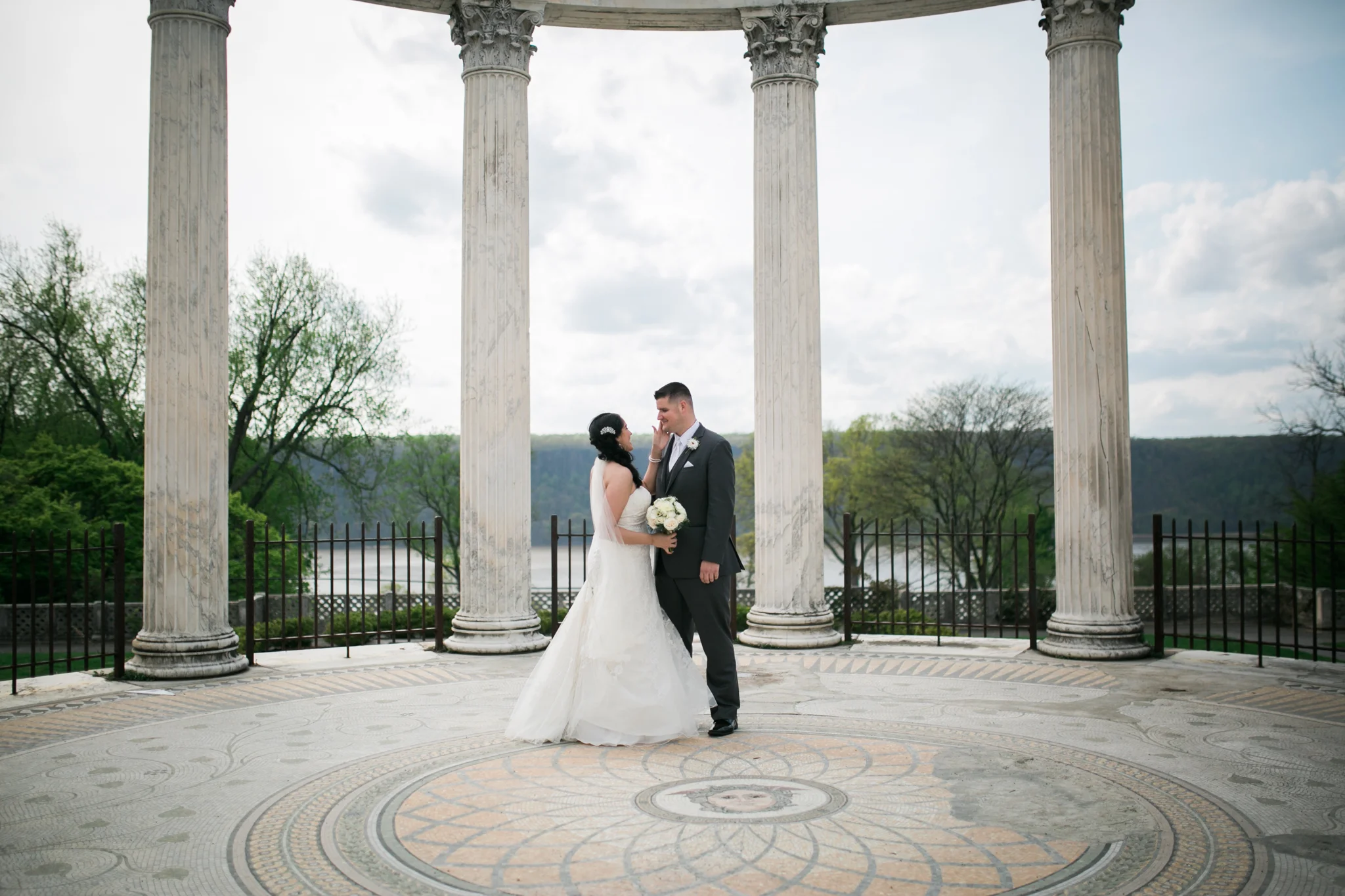 Lori + George // An Elegant Spring Wedding in Tarrytown, NY