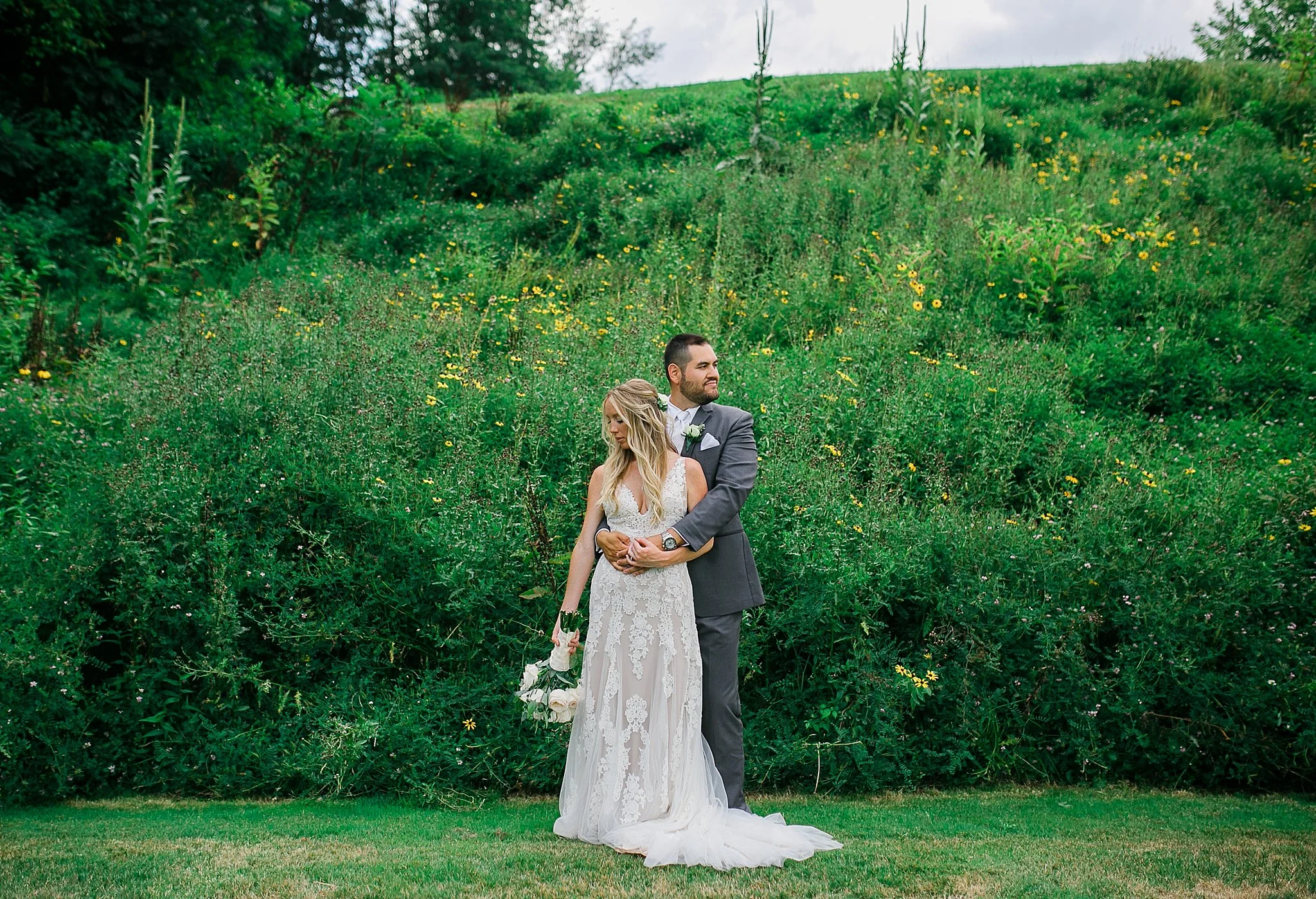 West Hills Country Club Wedding July Wedding Hudson Valley Wedding Hudson Valley Wedding Photographer Sweet Alice Photography26.jpg