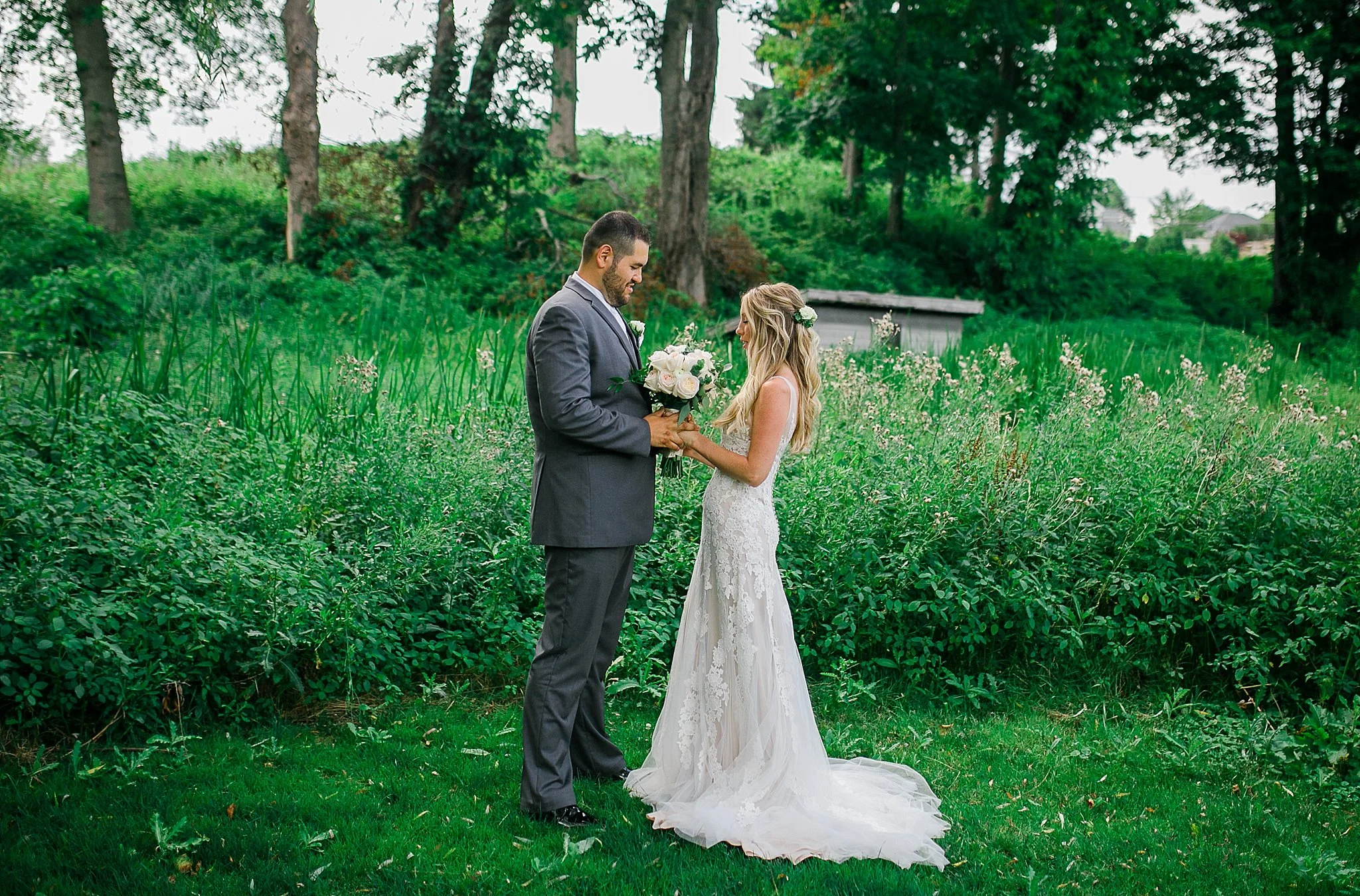 West Hills Country Club Wedding July Wedding Hudson Valley Wedding Hudson Valley Wedding Photographer Sweet Alice Photography43.jpg