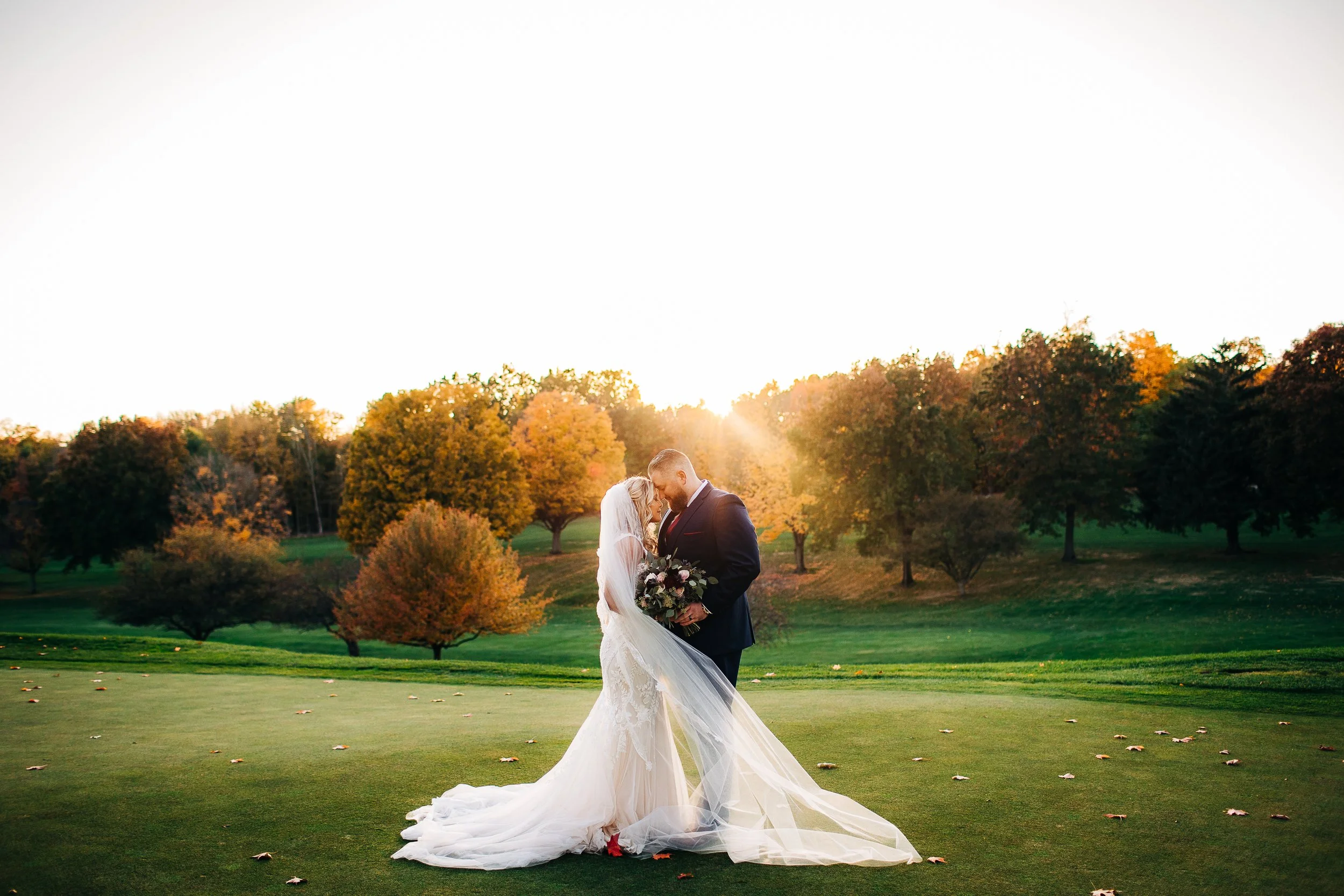 West Hills Country Club Wedding // Heather + Matt
