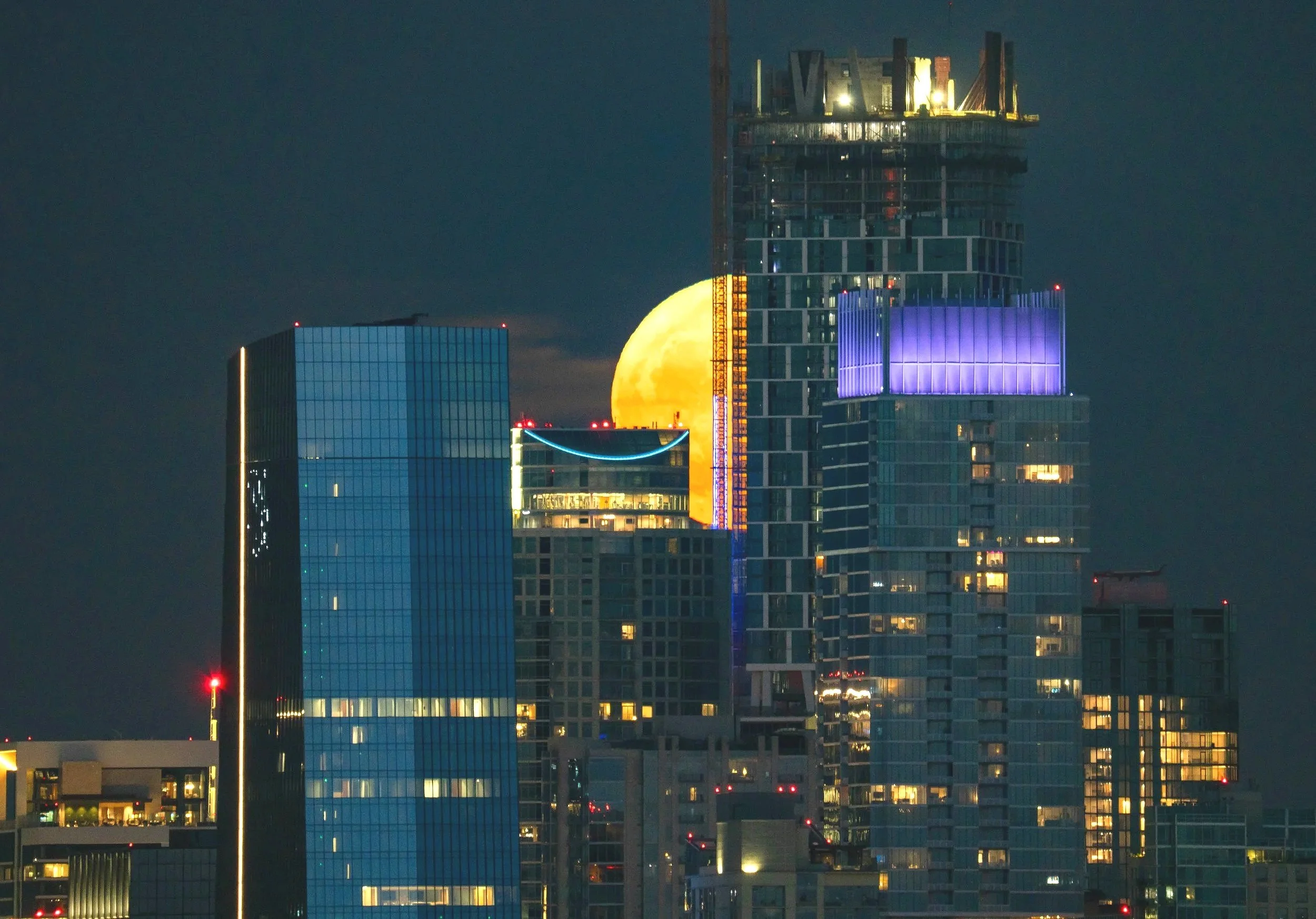 Supermoon over Austin, July 2025