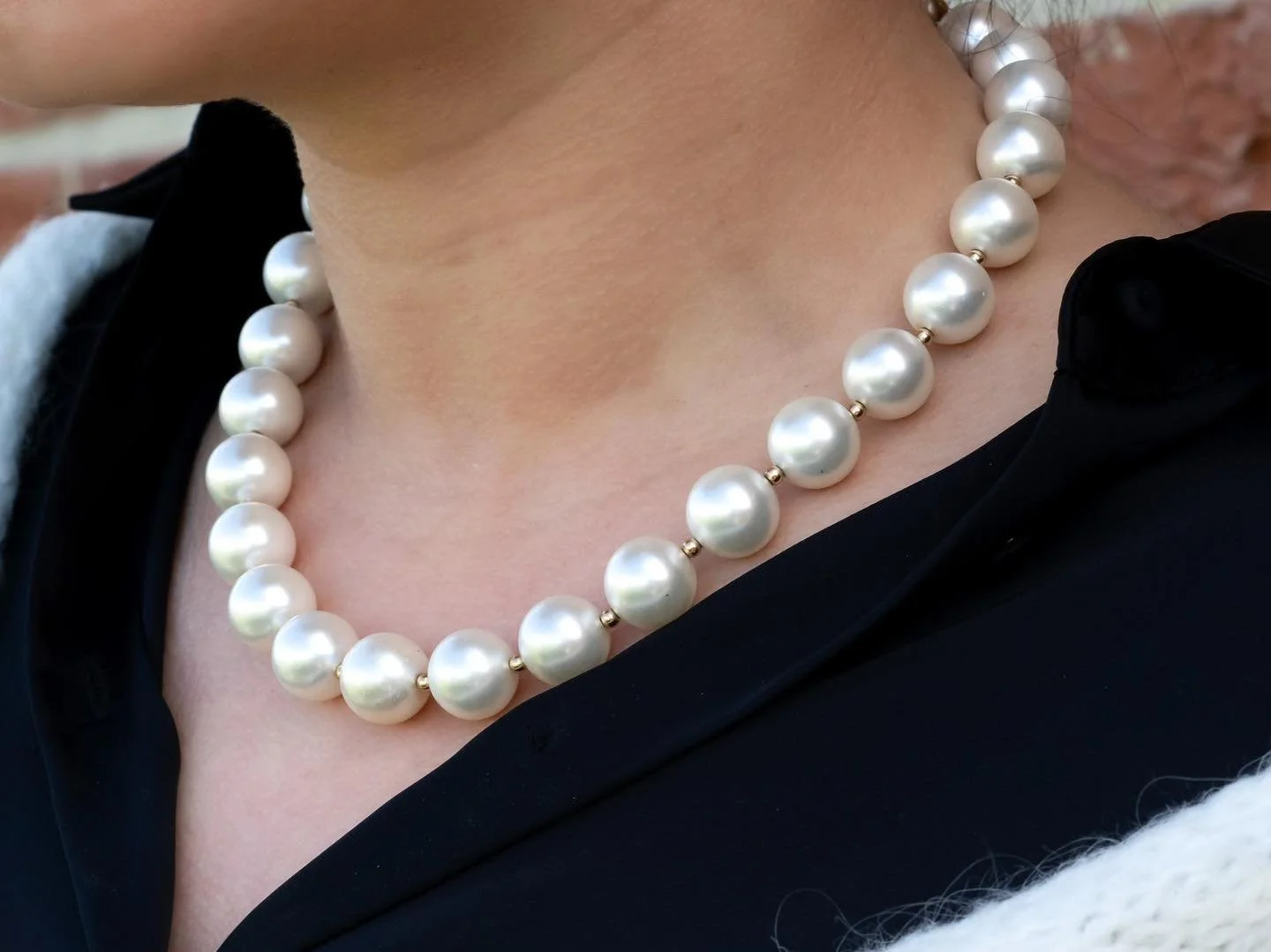 Who needs pearls?? 🐚
New Collection on the way ⏳

#newcollection 
#staytuned 
#jewelrydesigner 
#gemologist 
#diamondexpert 
#jewelryaddict