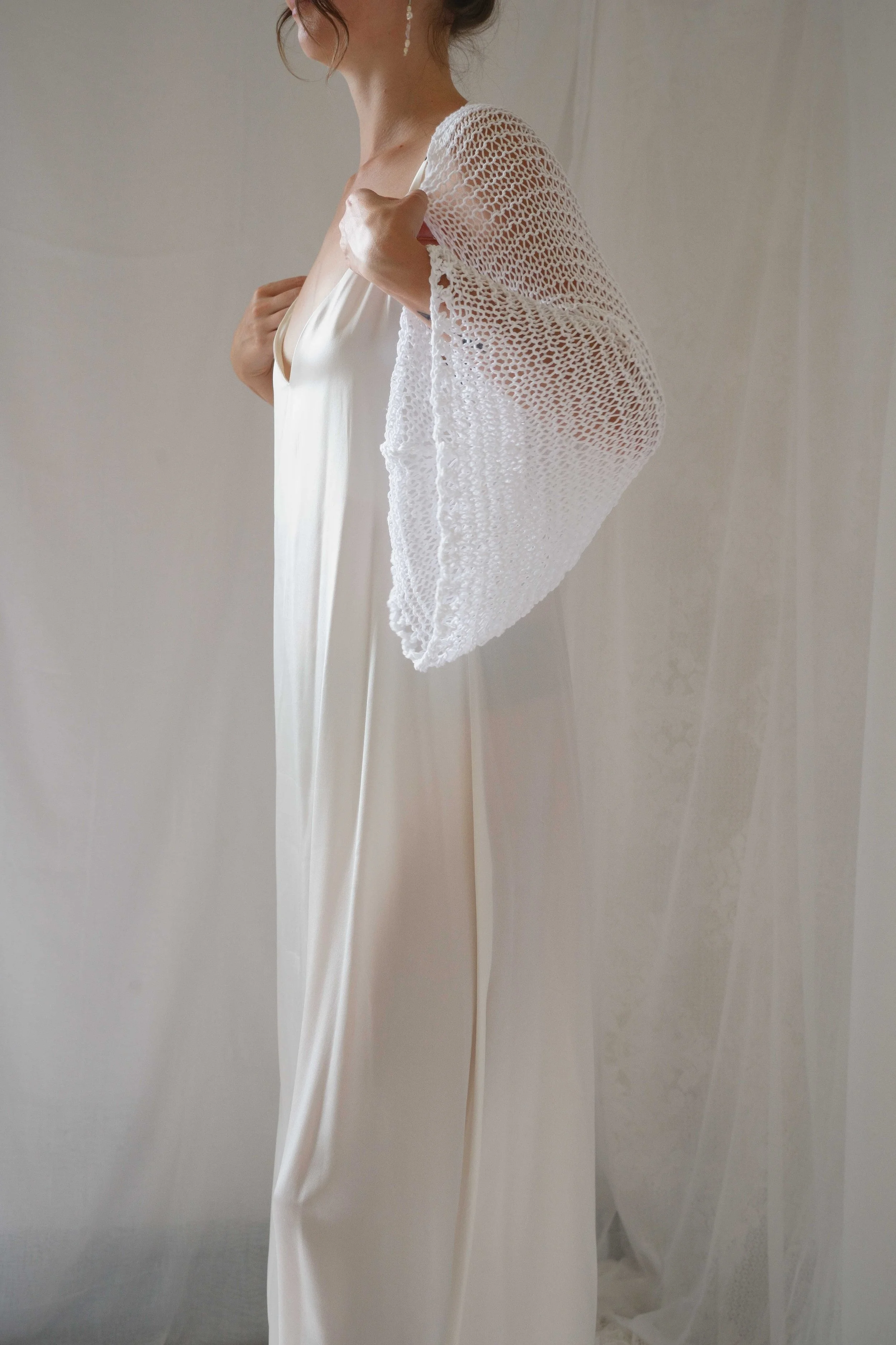 here-you-are-bridal-Cosmos-bamboo-knitted-cover-up-bridal-jacket-eco-friendly-bridal-wear(2).JPG
