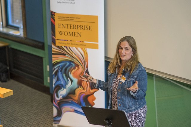 Mari Williams giving a talk at the Cambridge University Judge business school Cambridge, about self-worth in leadership