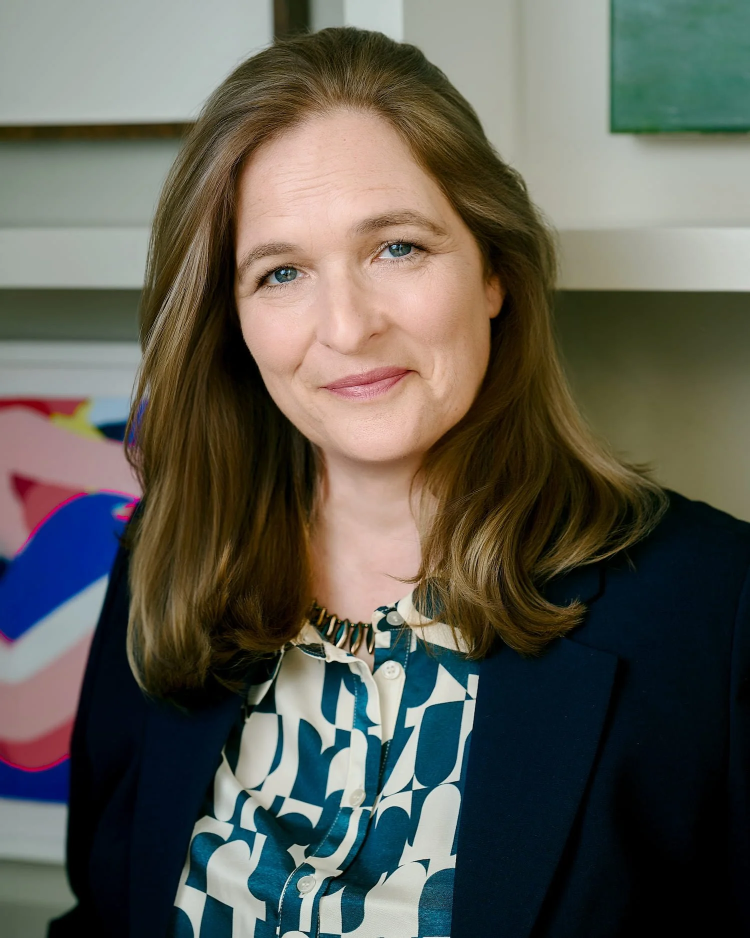 Portrait of Mari Williams, leadership advisor and executive therapist.